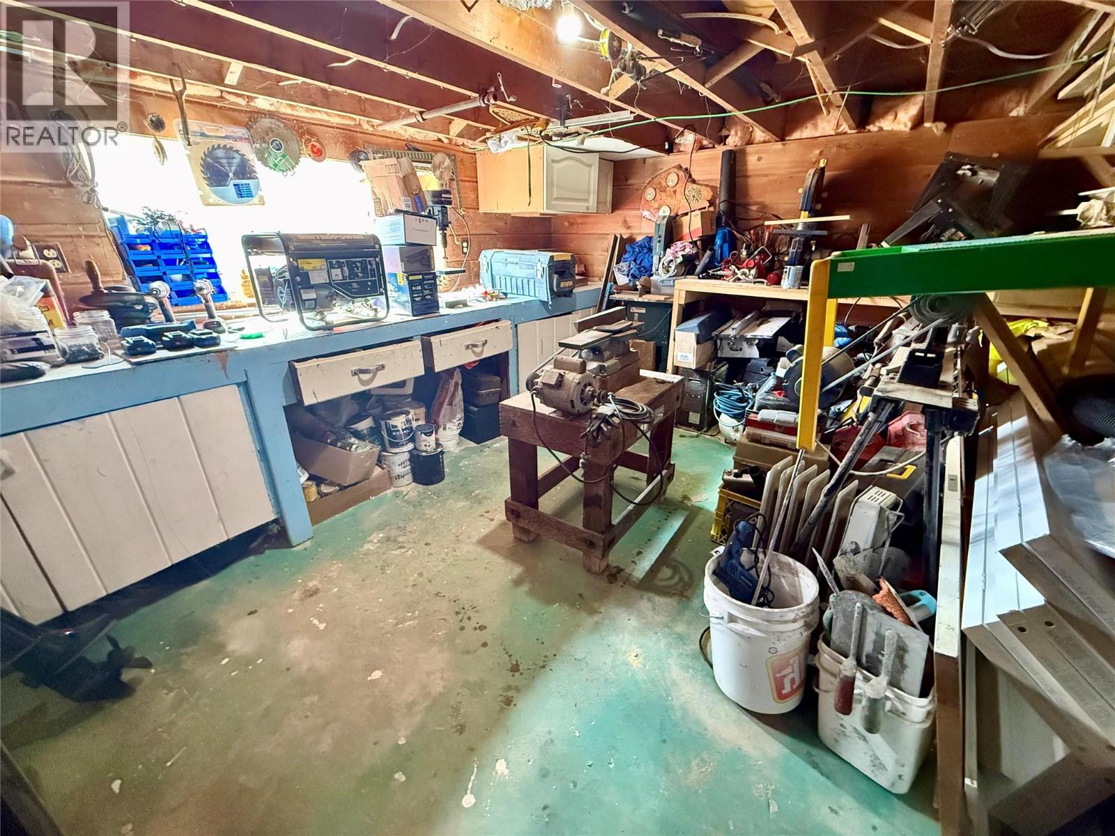  706 2nd Street, Castlegar