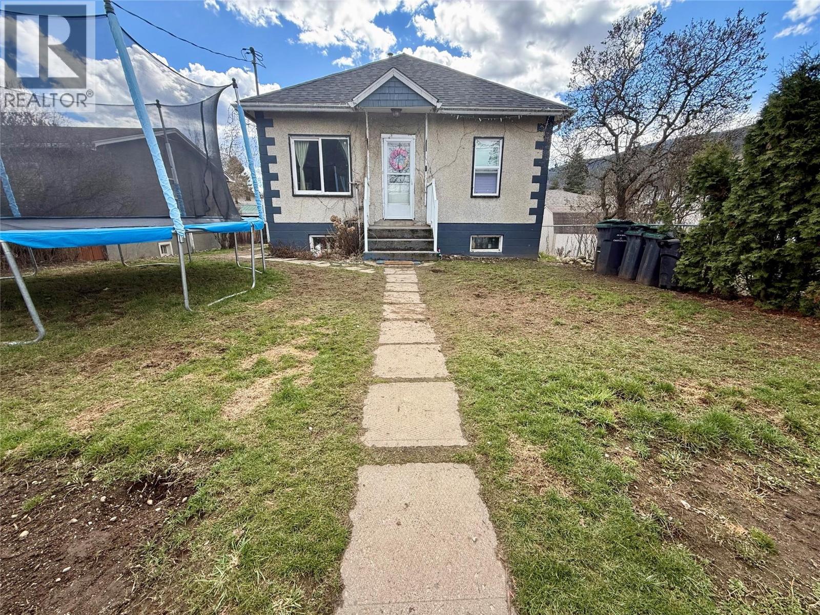 706 2nd Street - 2