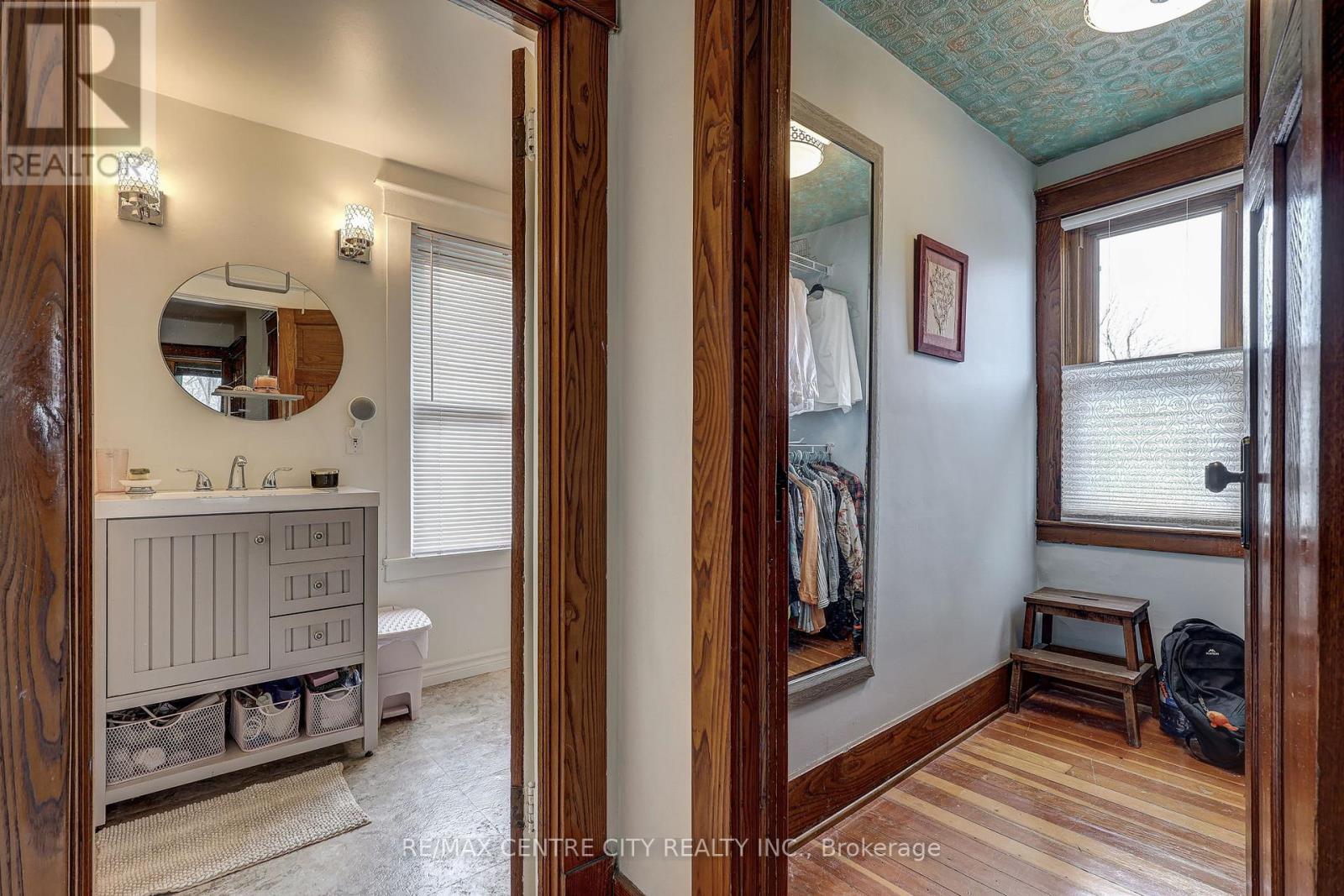 36 WILSON AVENUE Property Photo