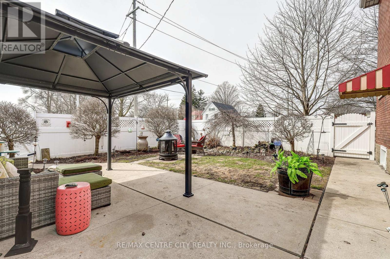 36 WILSON AVENUE Property Photo