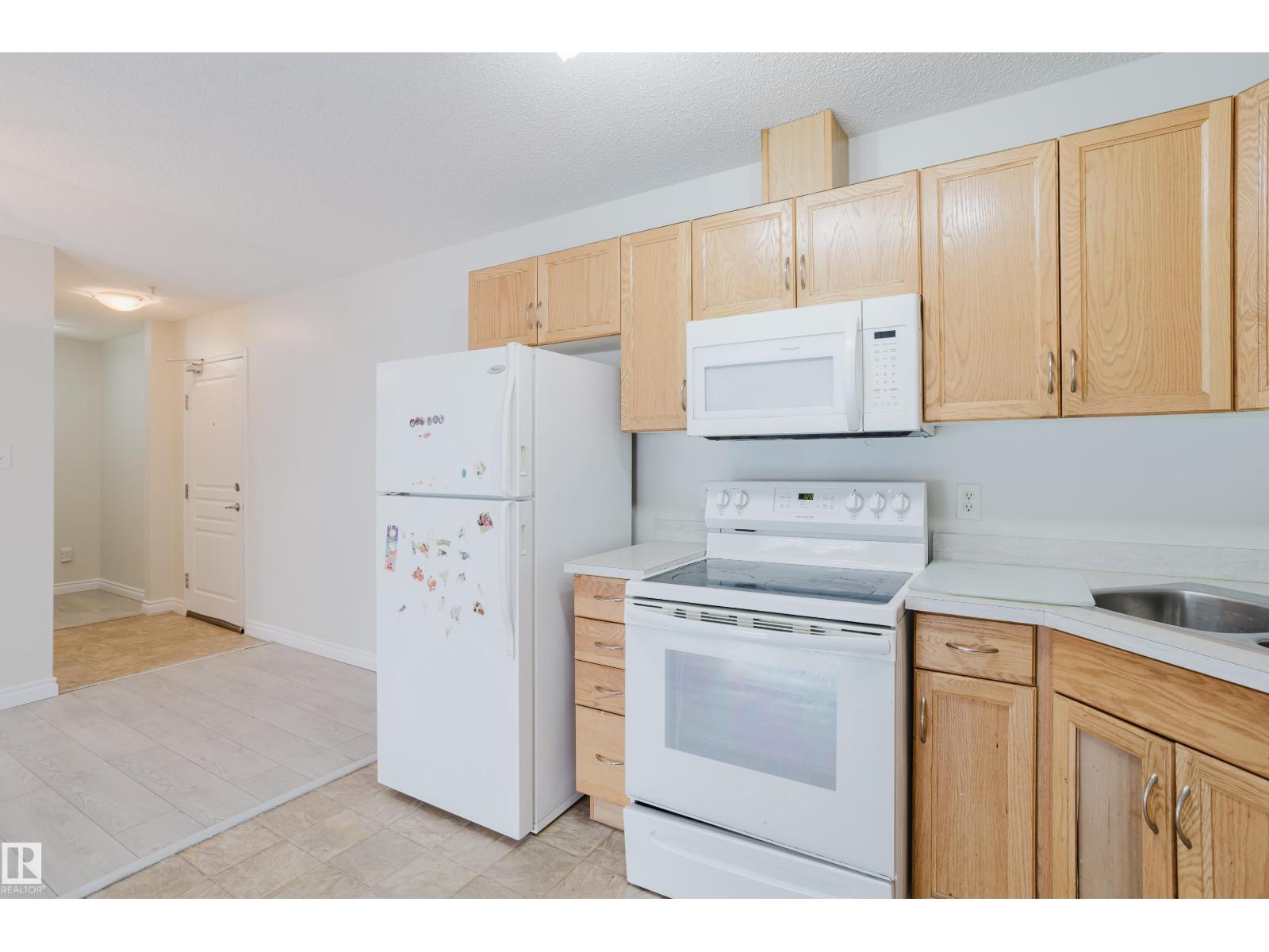 #113 309 CLAREVIEW STATION DR NW - 17
