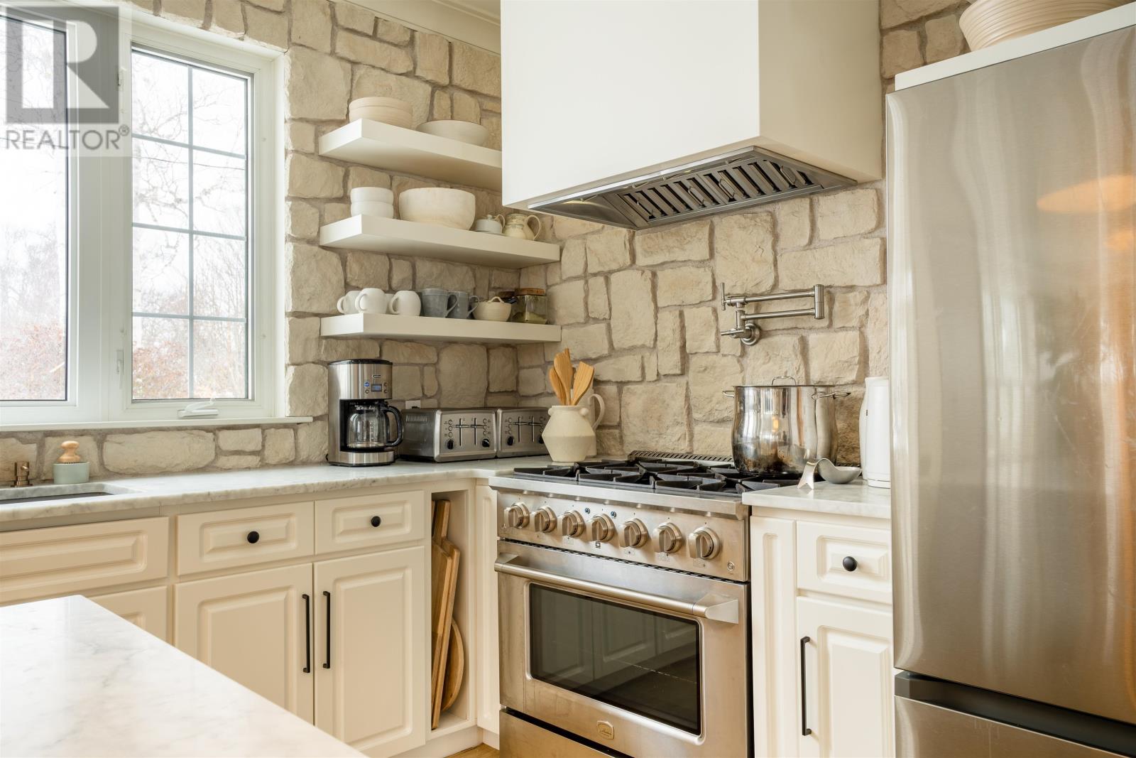 493 YORK POINT ROAD - 12