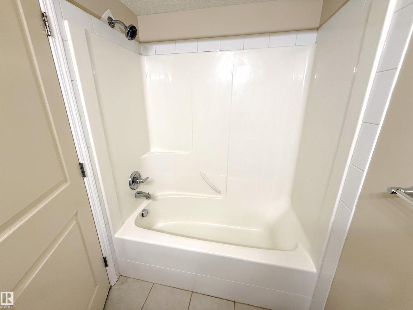 #104 17003 67 AV NW - 35
