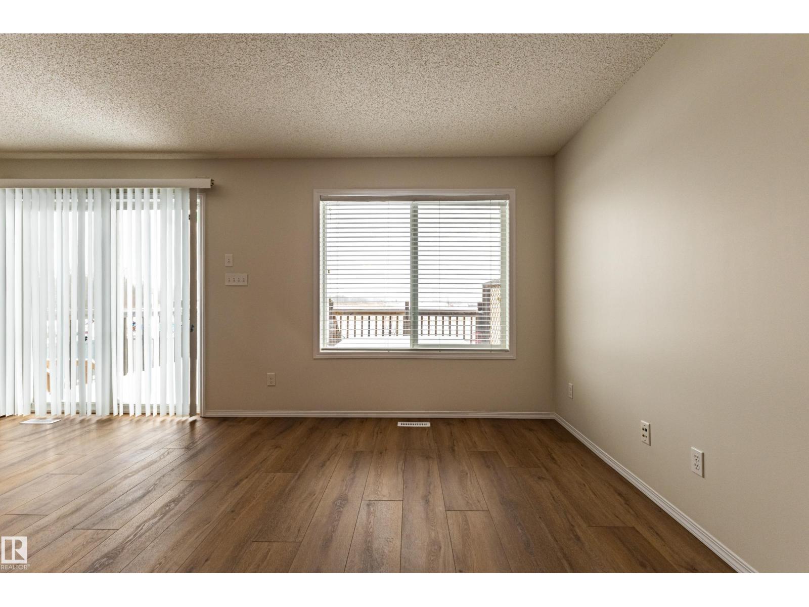 21326 61 AV NW - 12