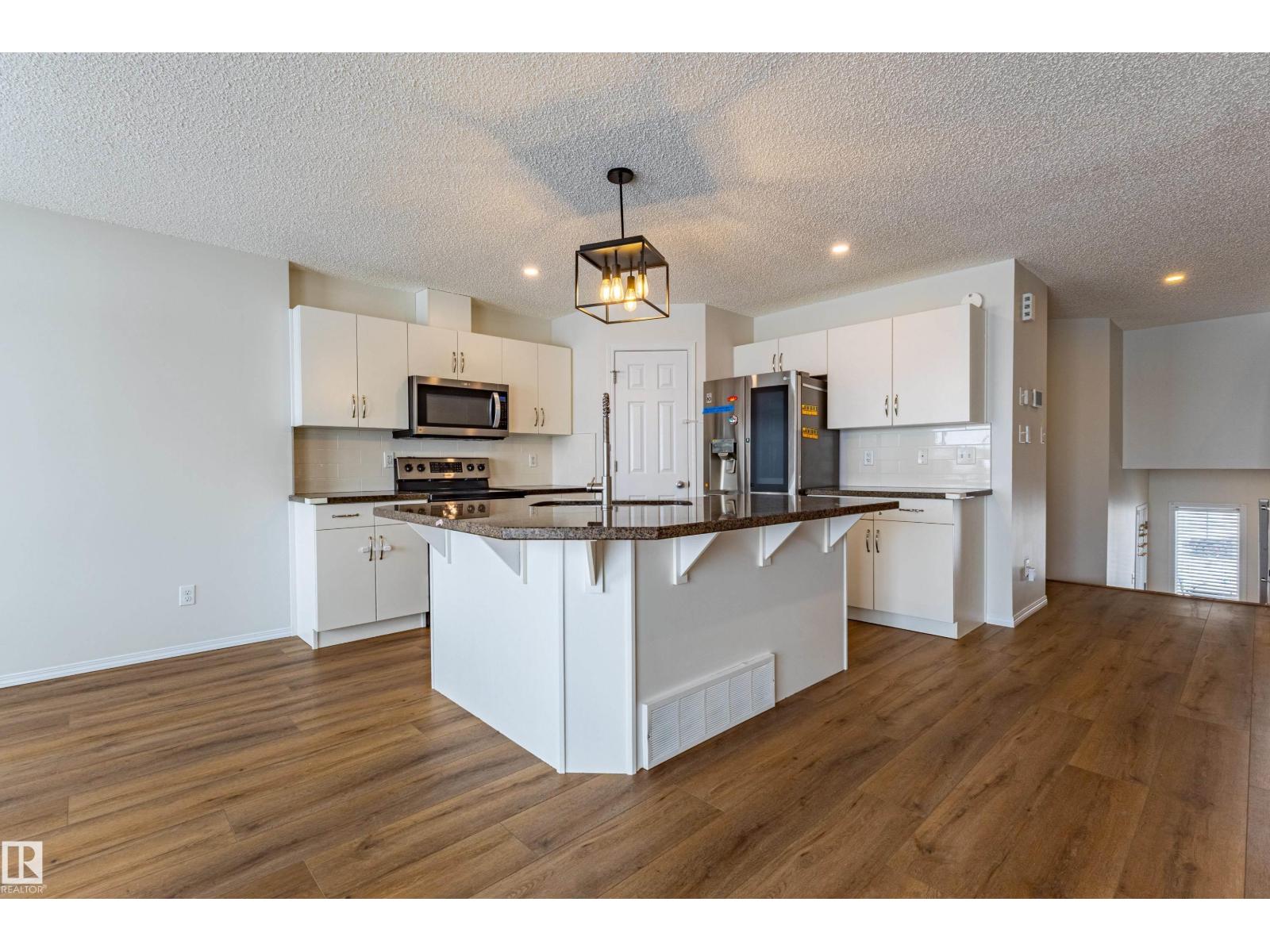 21326 61 AV NW - 5