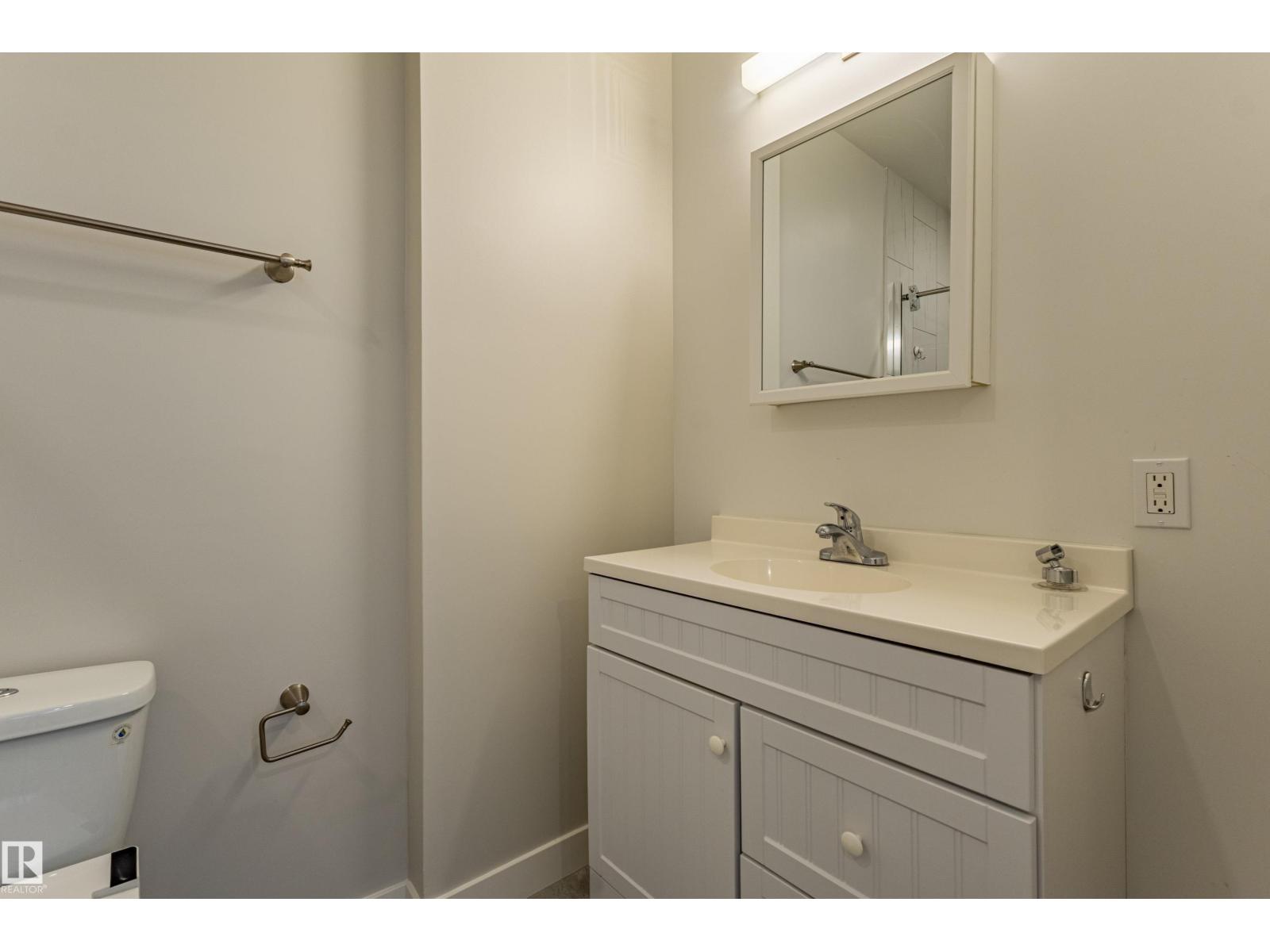 21326 61 AV NW - 42