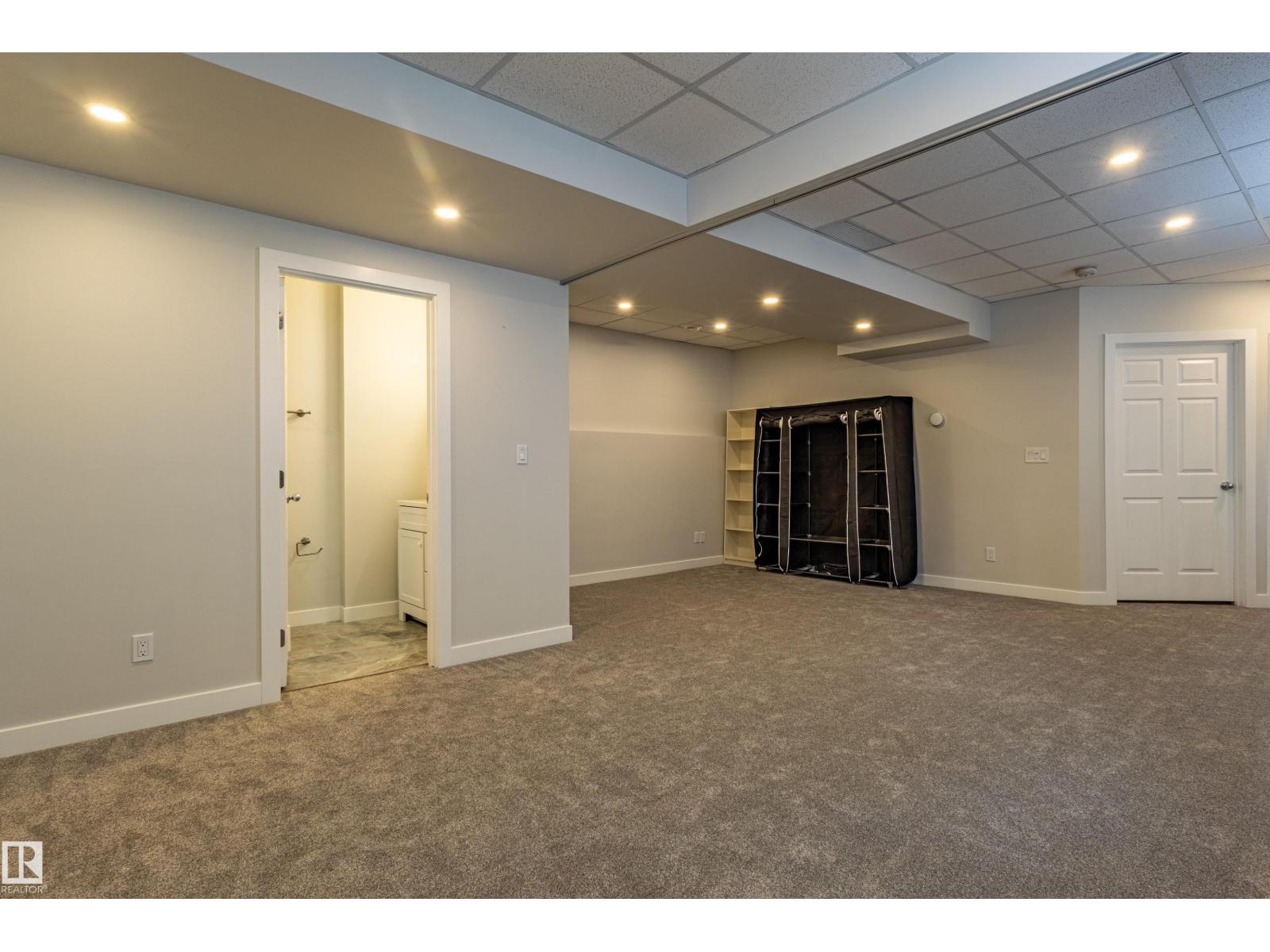 21326 61 AV NW - 39
