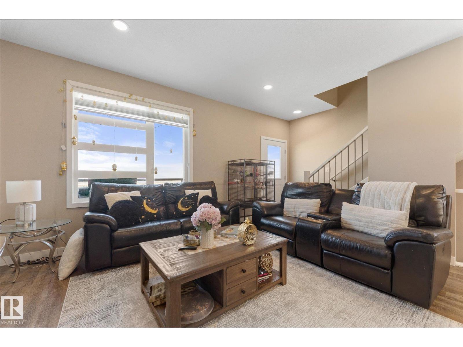 #79 17635 58 ST NW - 16