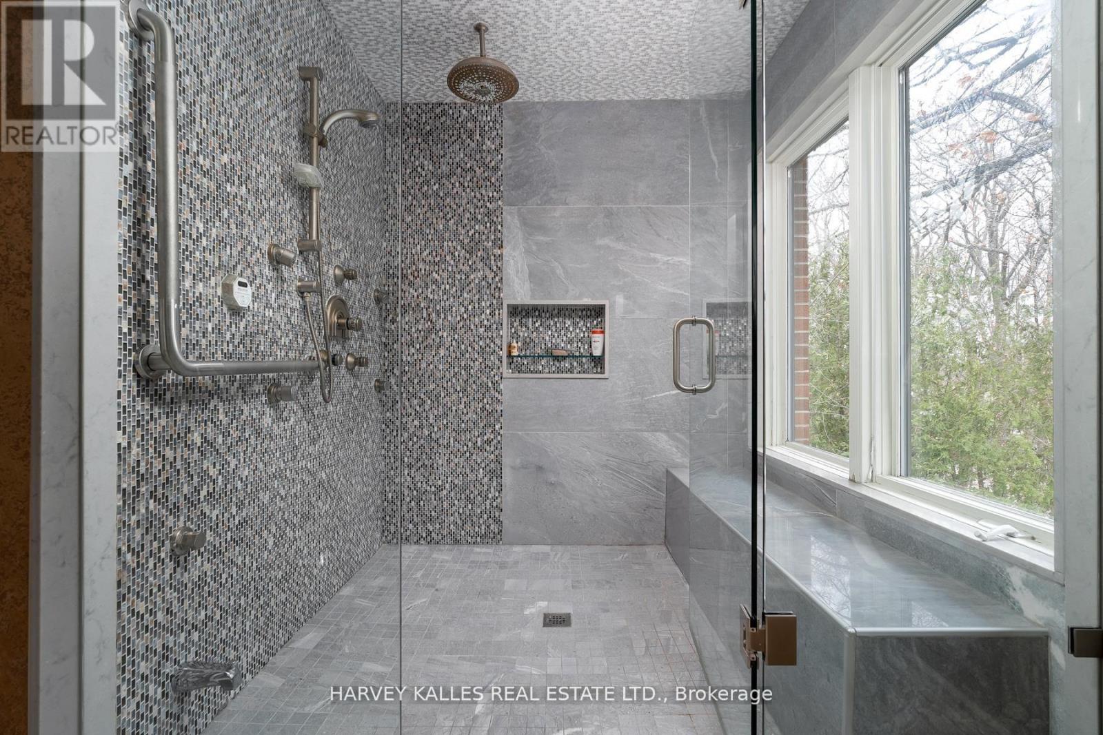 7 RIDGEWOOD ROAD - 30