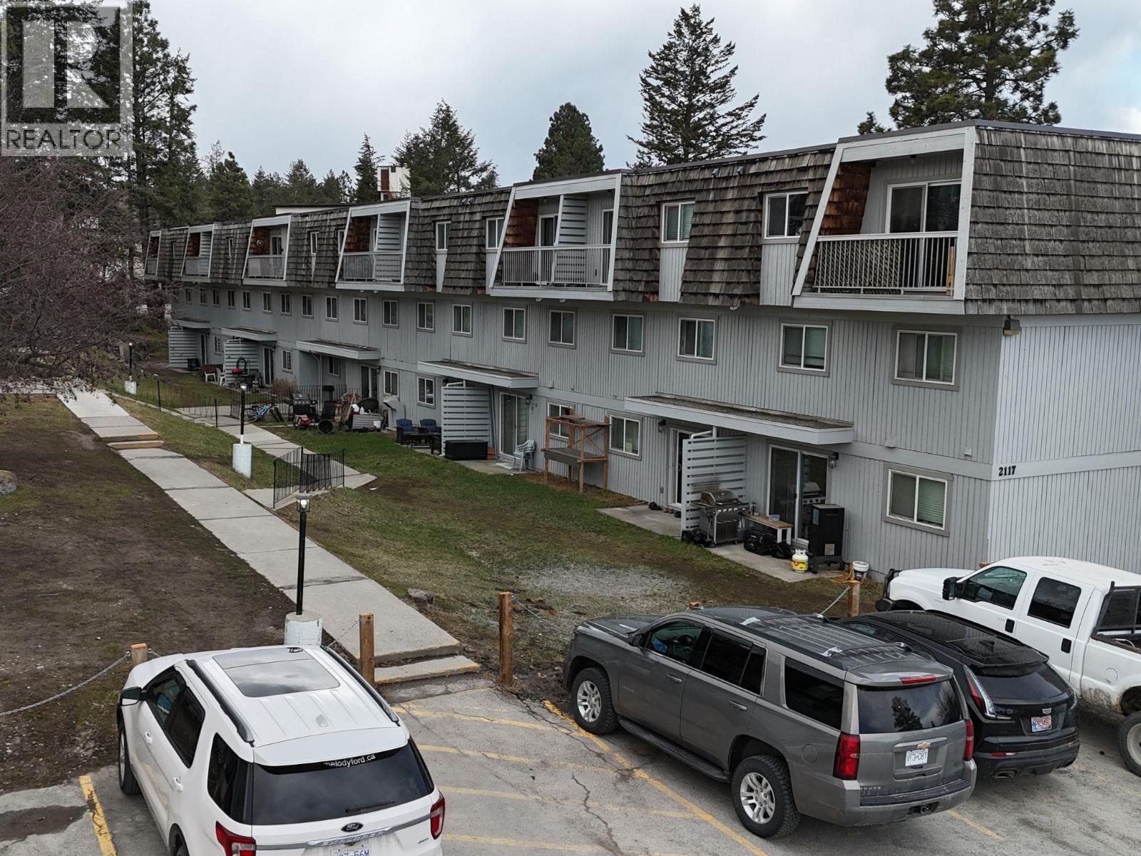 2117 2nd Street N Unit# 206, Cranbrook