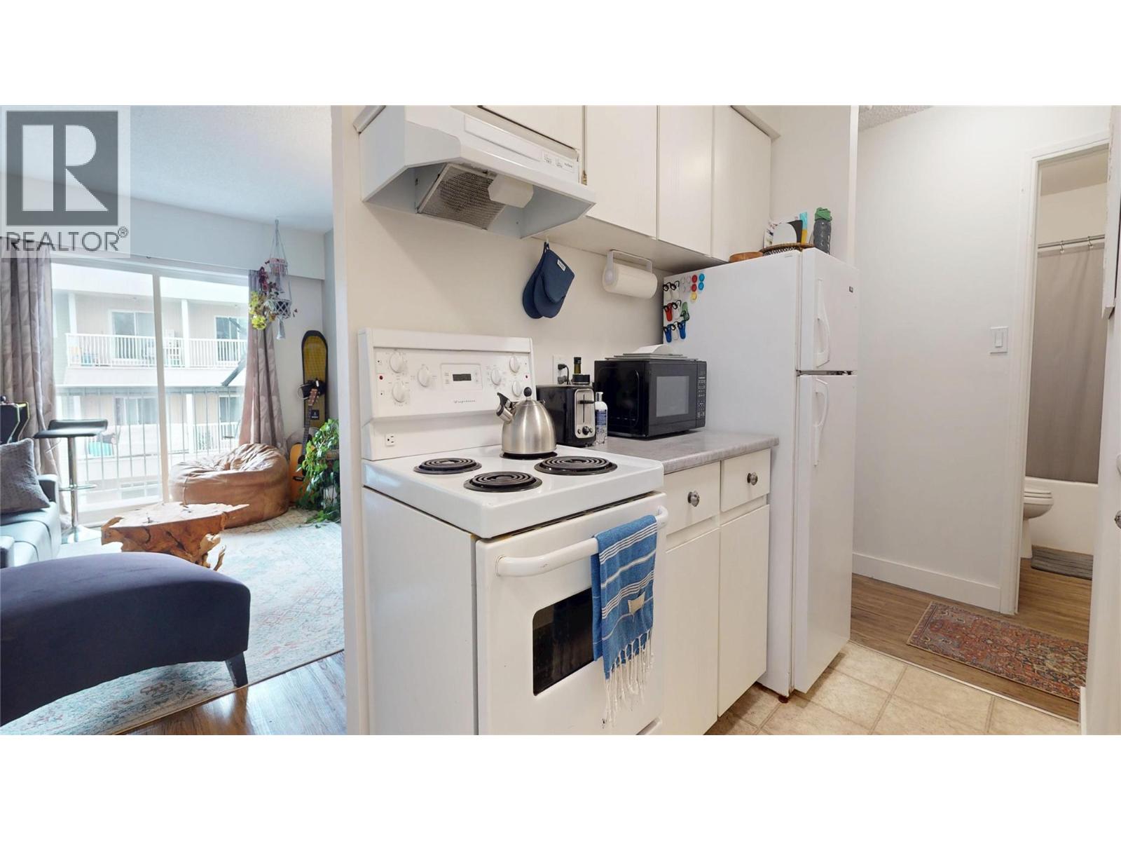 2117 2nd Street N Unit# 206, Cranbrook