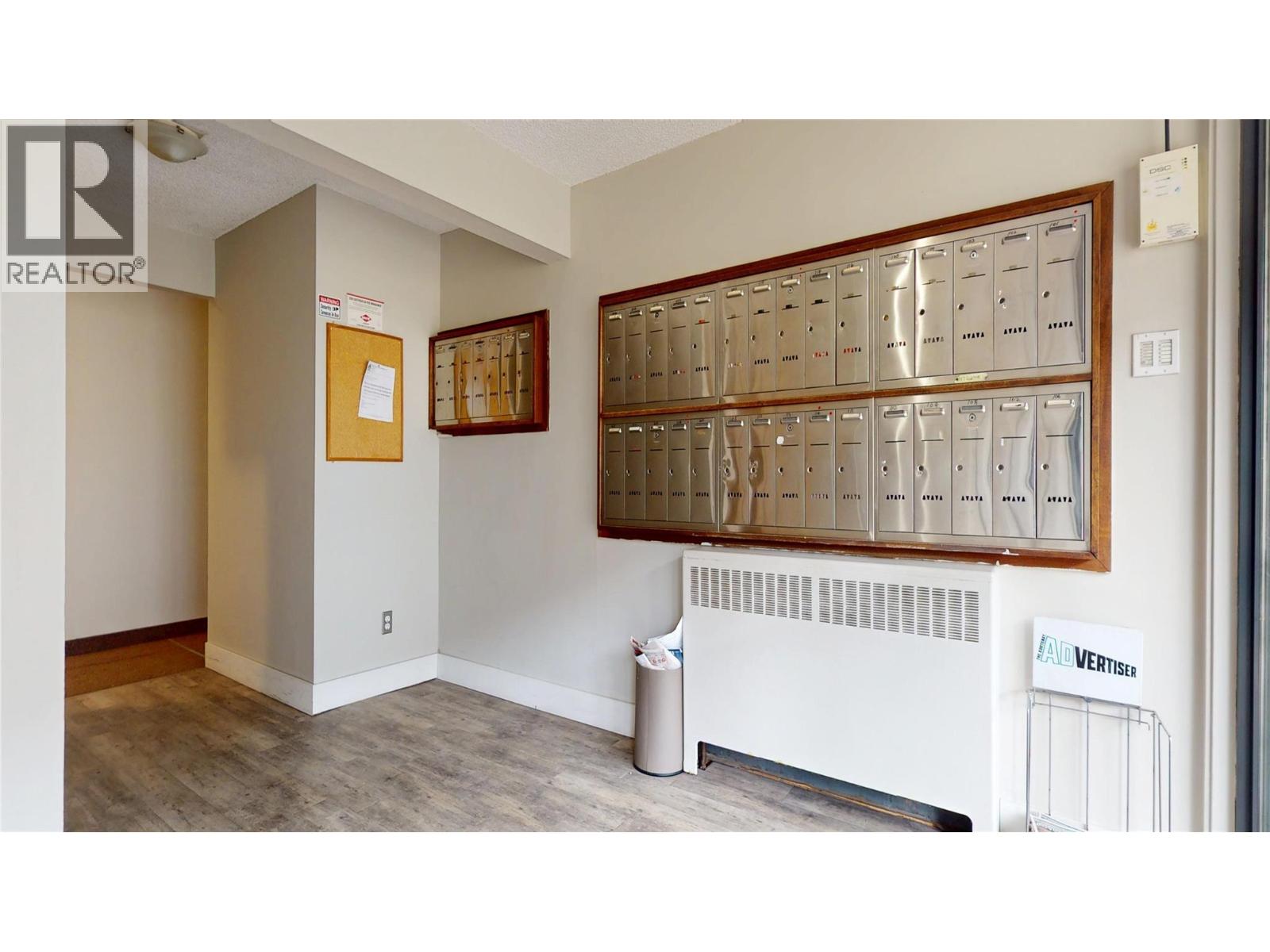 2117 2nd Street N Unit# 206, Cranbrook