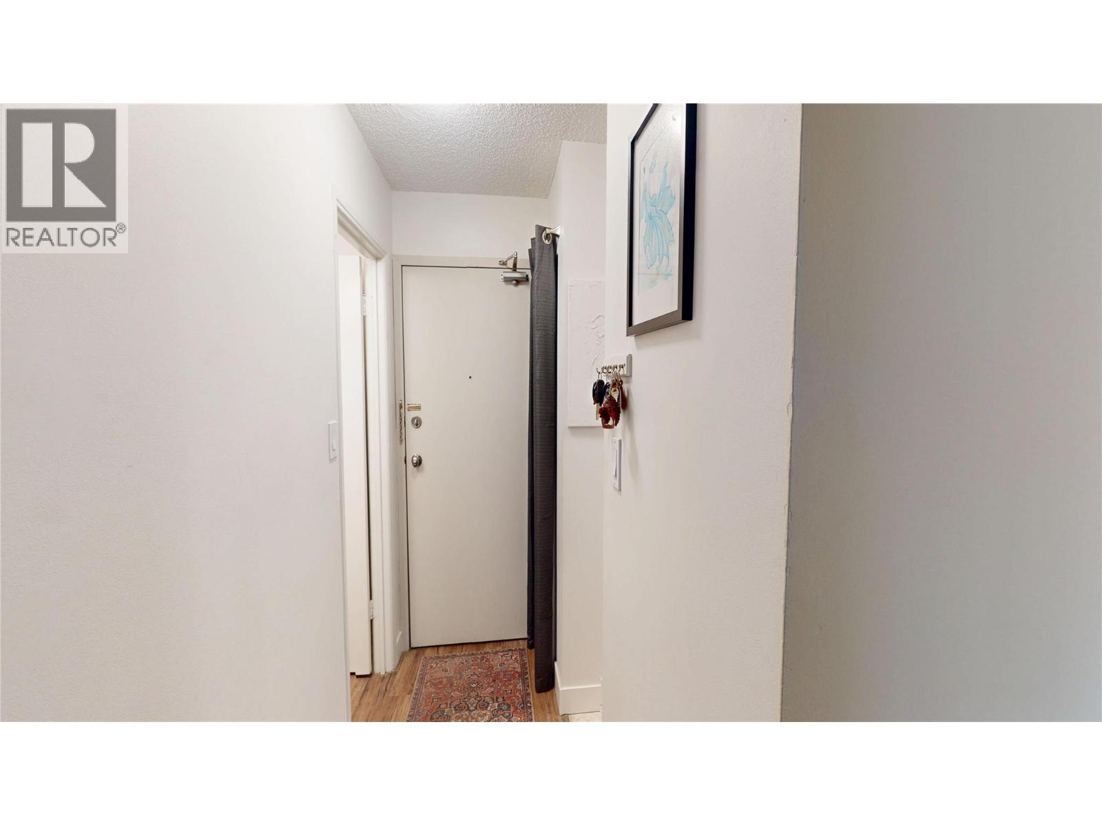 2117 2nd Street N Unit# 206, Cranbrook