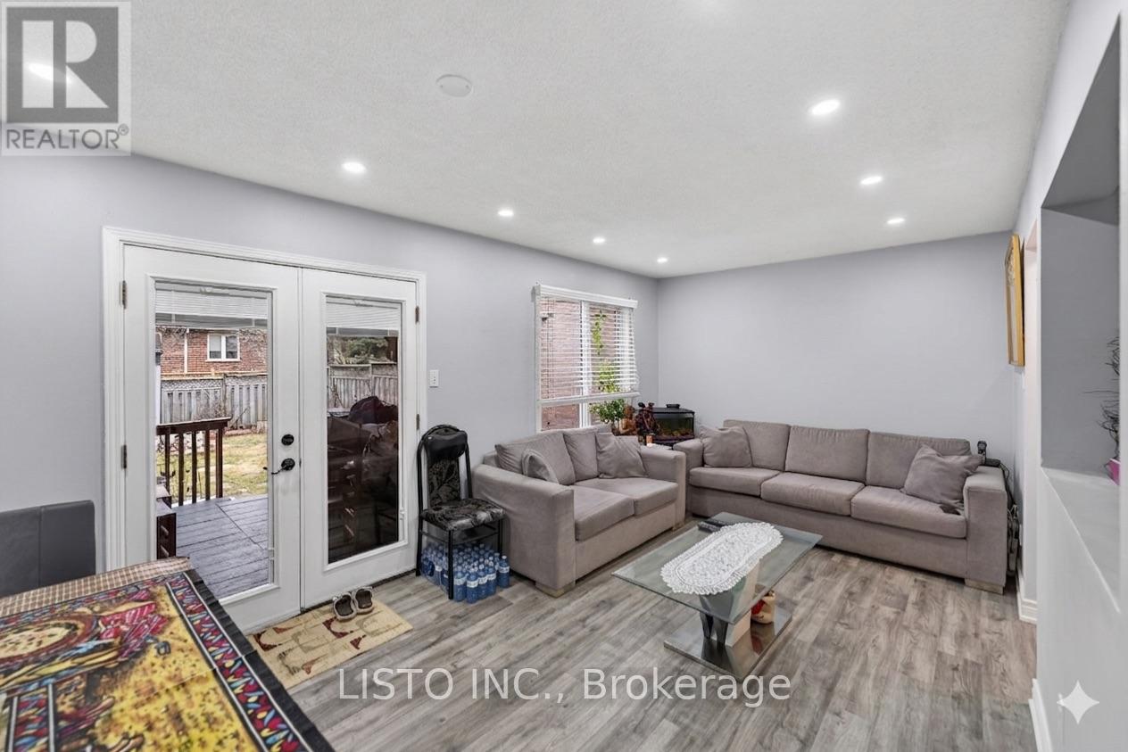106 TIMBER MILL AVENUE N - 7