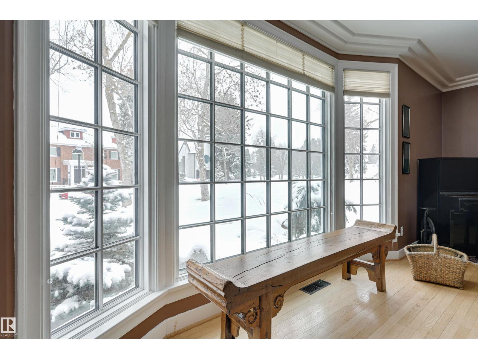 106 ST GEORGE'S CR NW, Edmonton