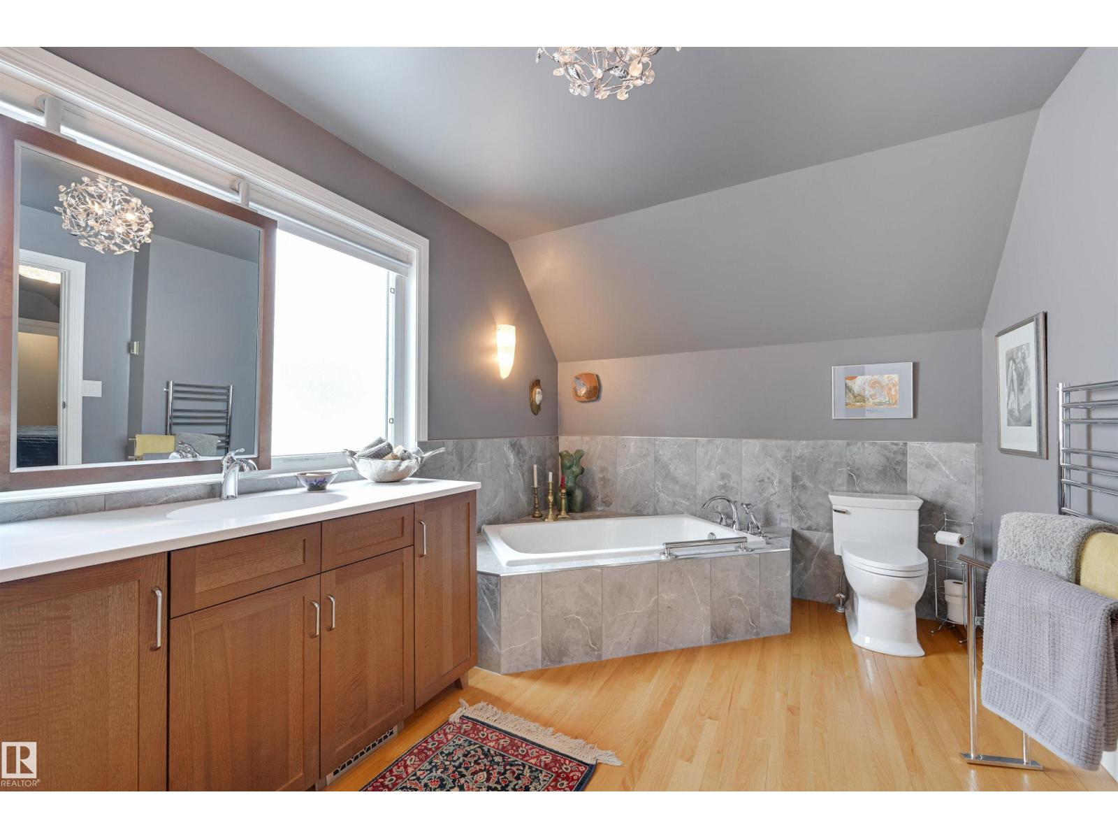 106 ST GEORGE'S CR NW, Edmonton