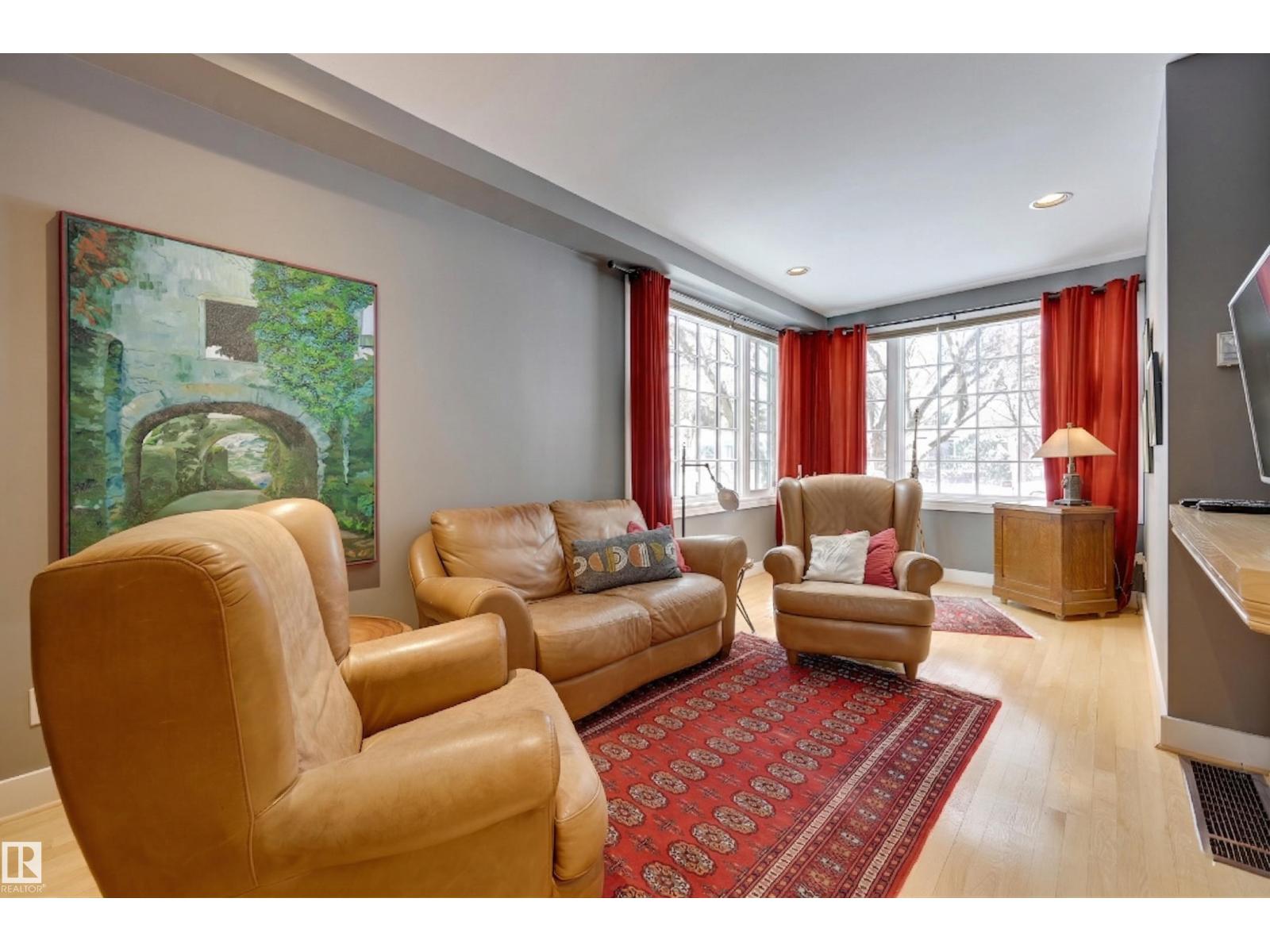 106 ST GEORGE'S CR NW, Edmonton