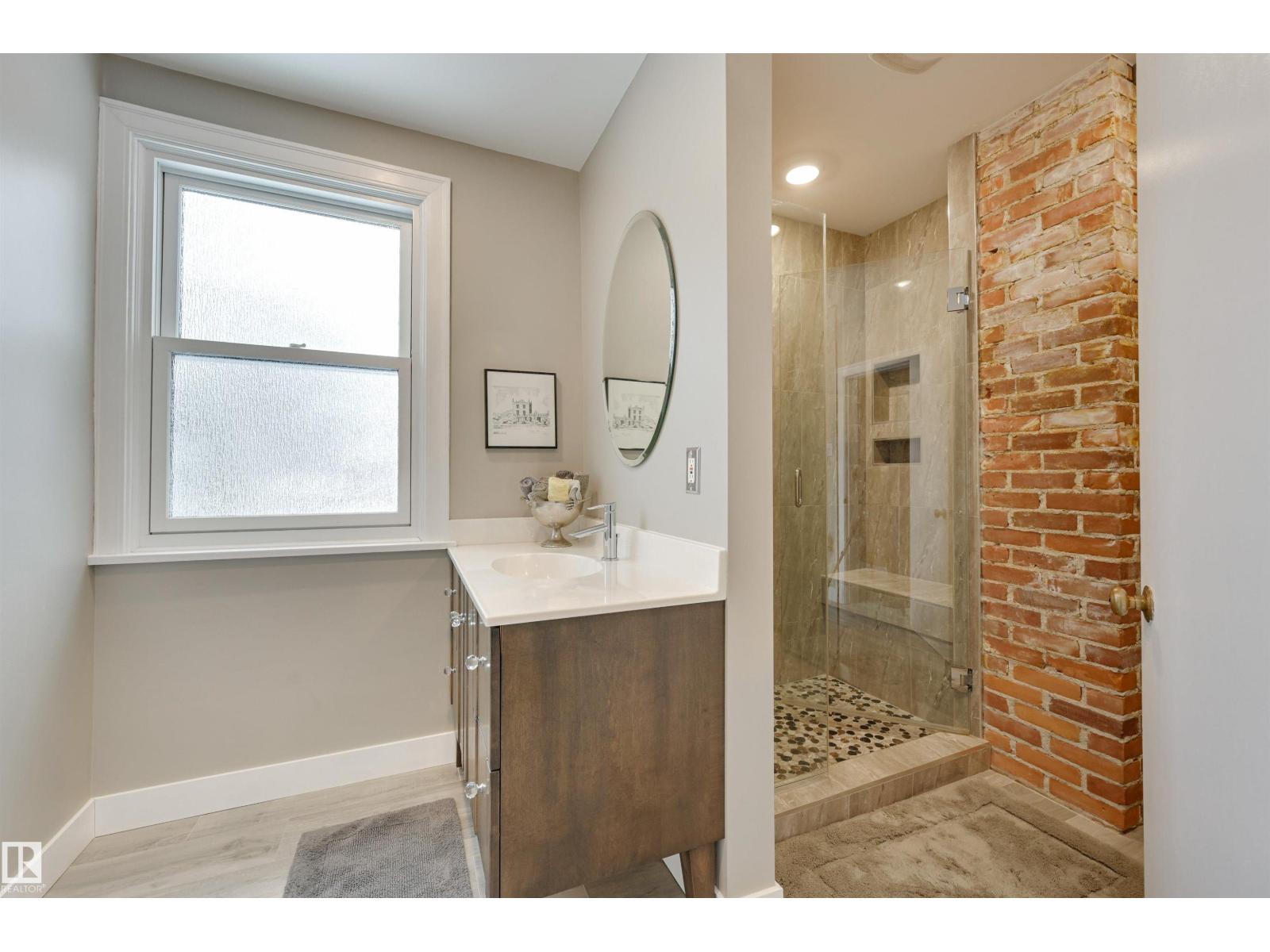 106 ST GEORGE'S CR NW, Edmonton