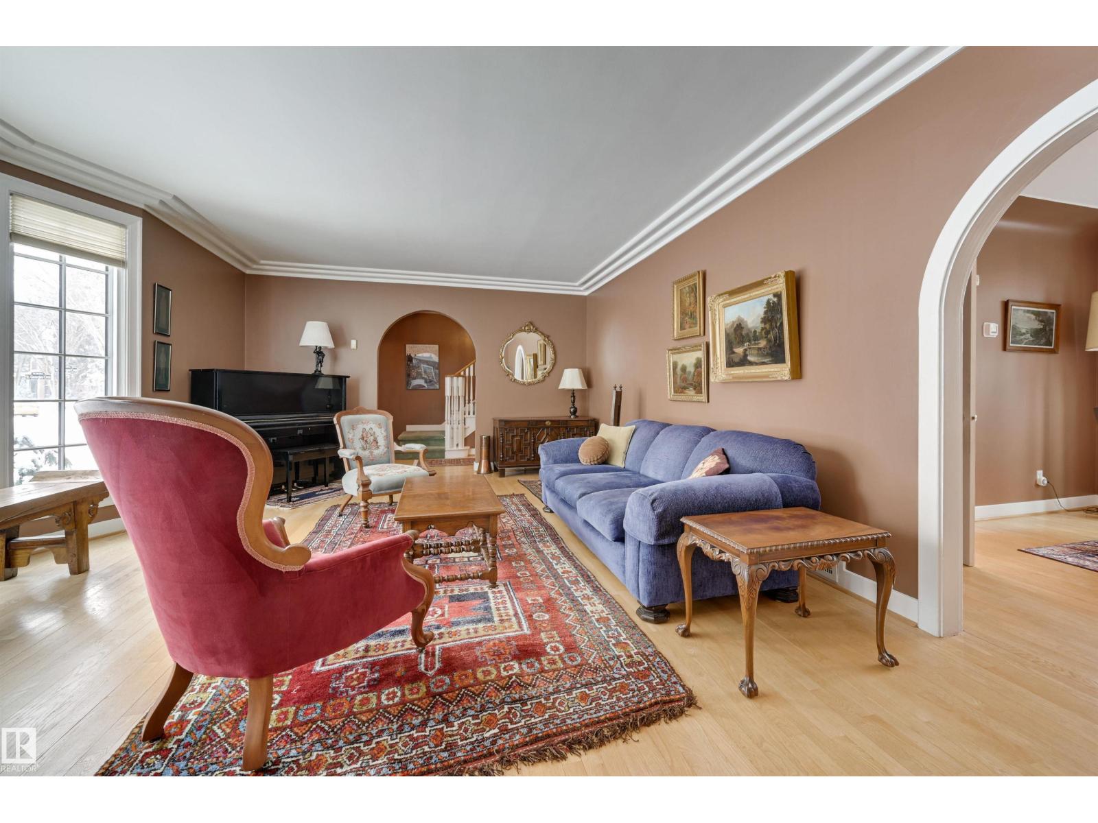 106 ST GEORGE'S CR NW, Edmonton