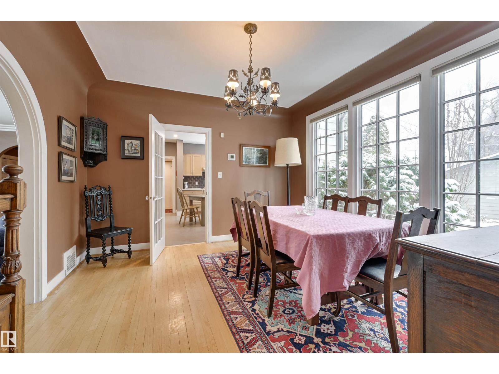 106 ST GEORGE'S CR NW, Edmonton