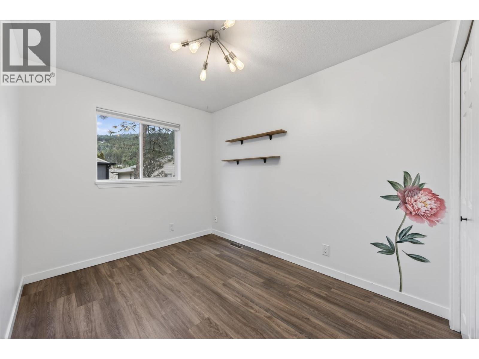 1919 Ash Wynd, Kamloops