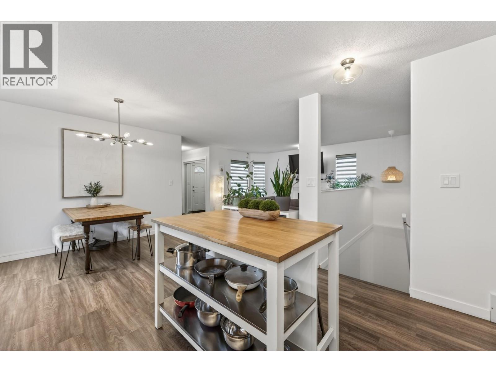 1919 Ash Wynd, Kamloops