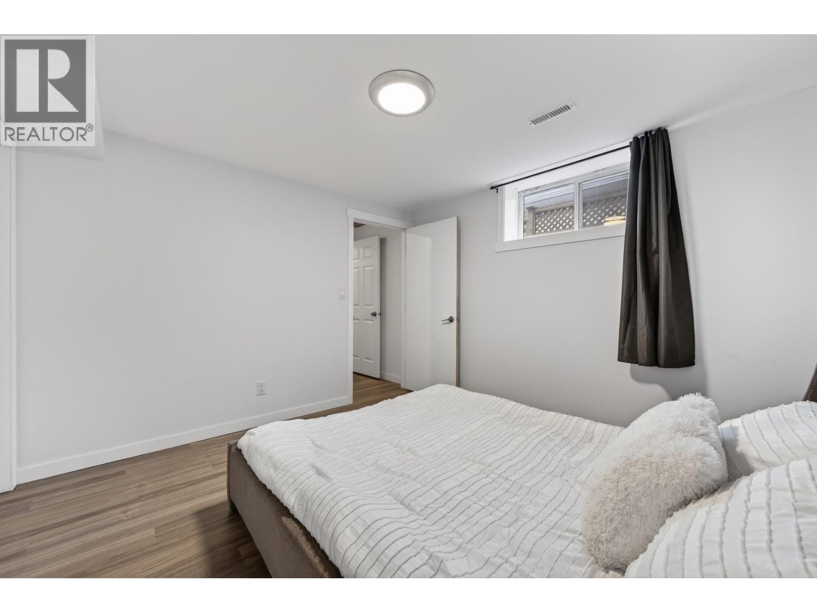 1919 Ash Wynd, Kamloops