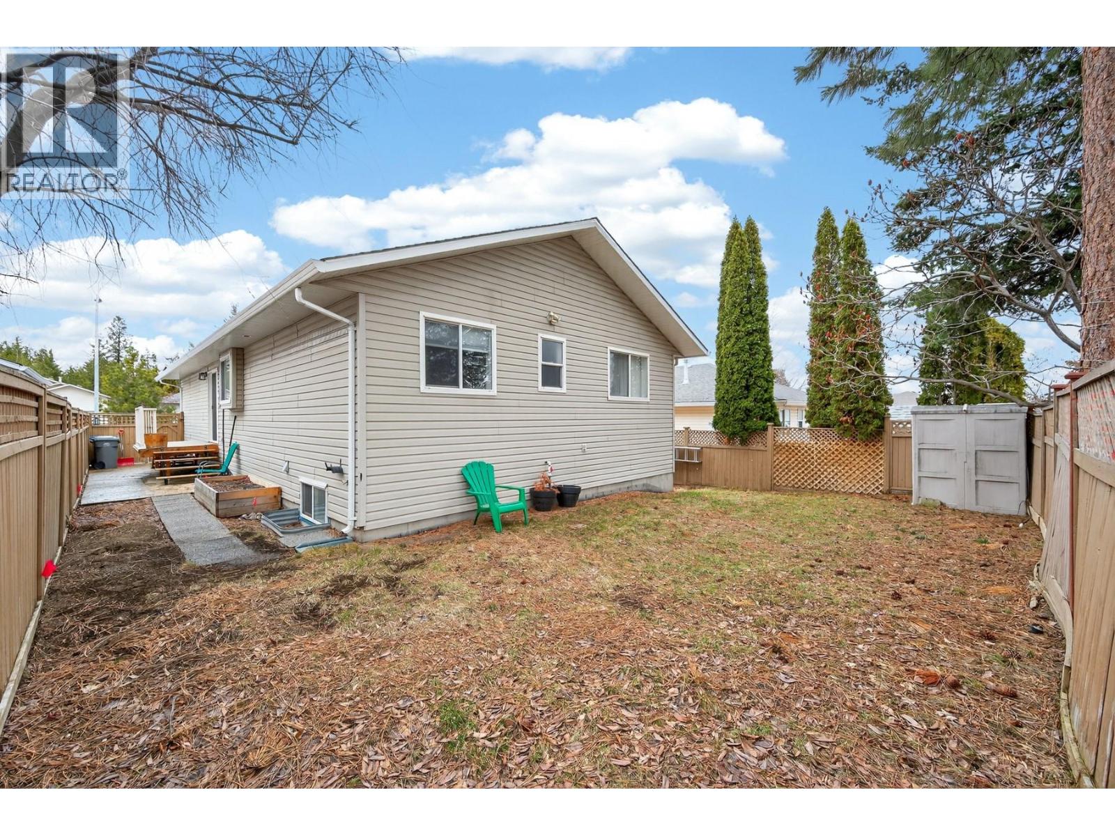 1919 Ash Wynd, Kamloops