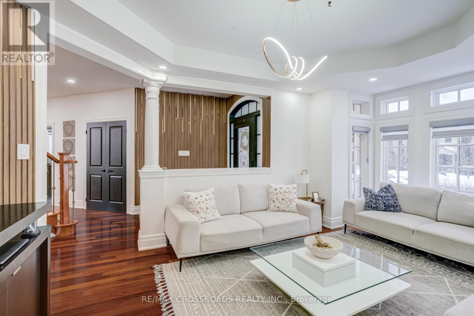 1653 GOLDENRIDGE ROAD - 9