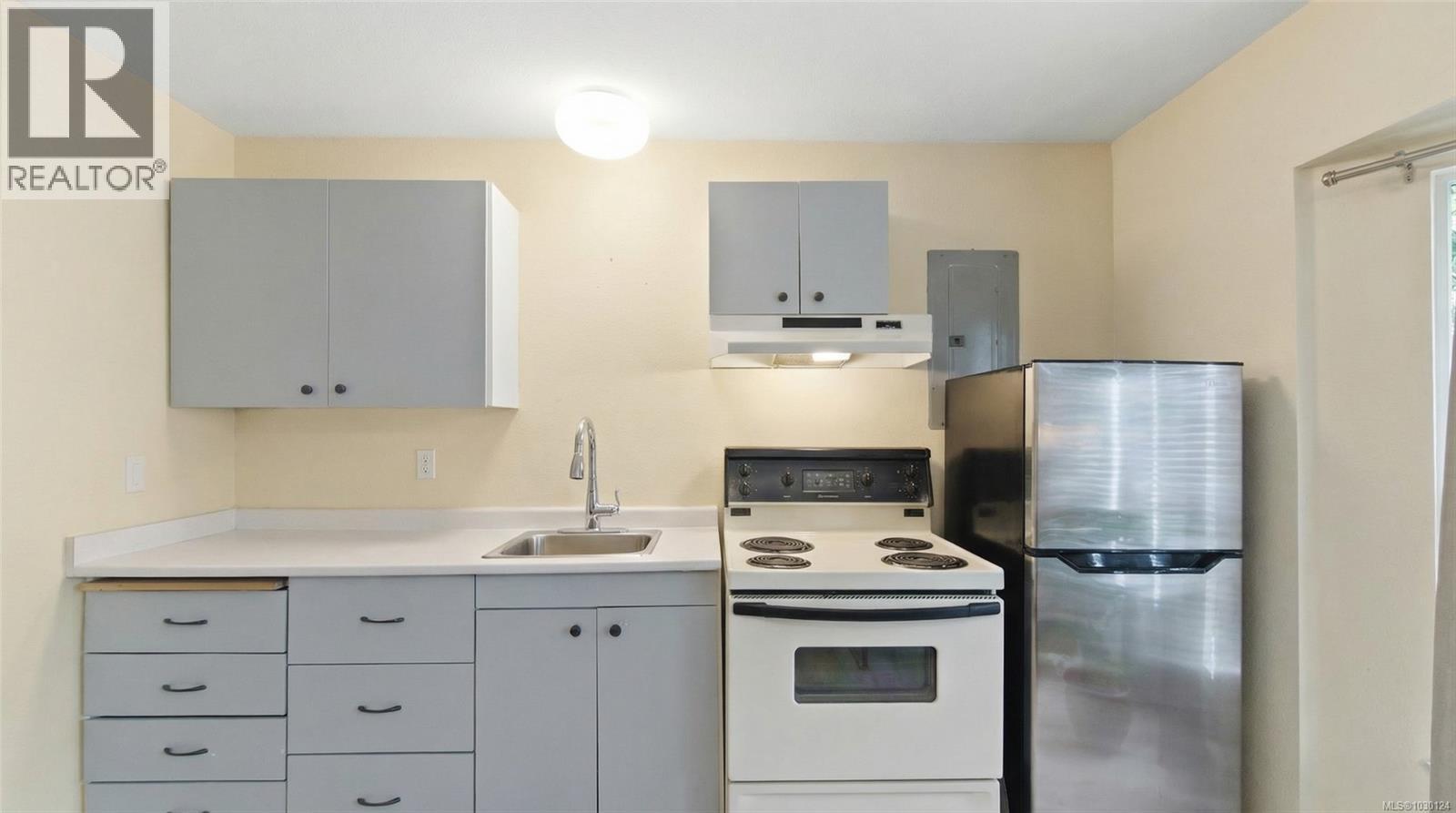 652 Ermineskin Ave - 12