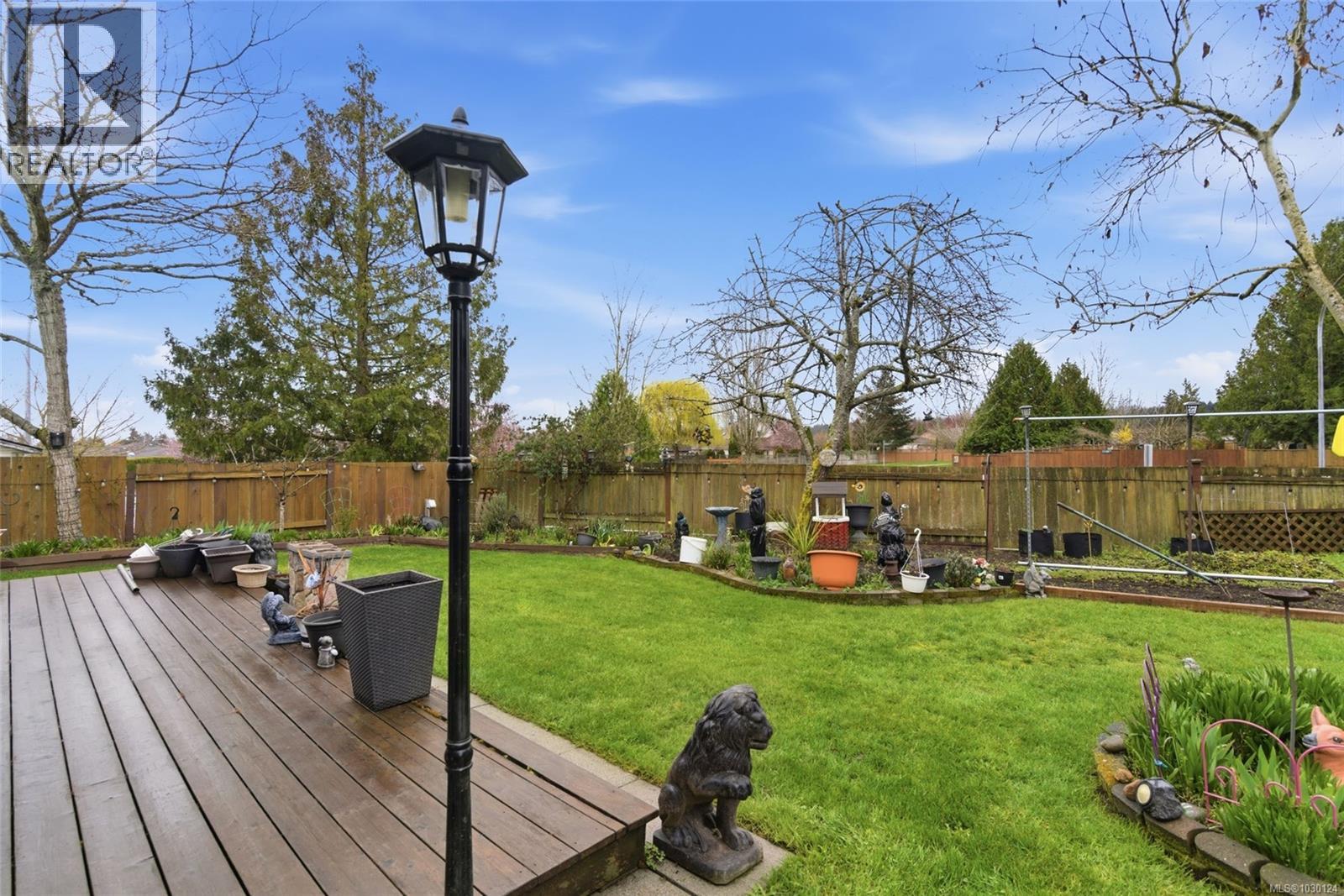 652 Ermineskin Ave - 29