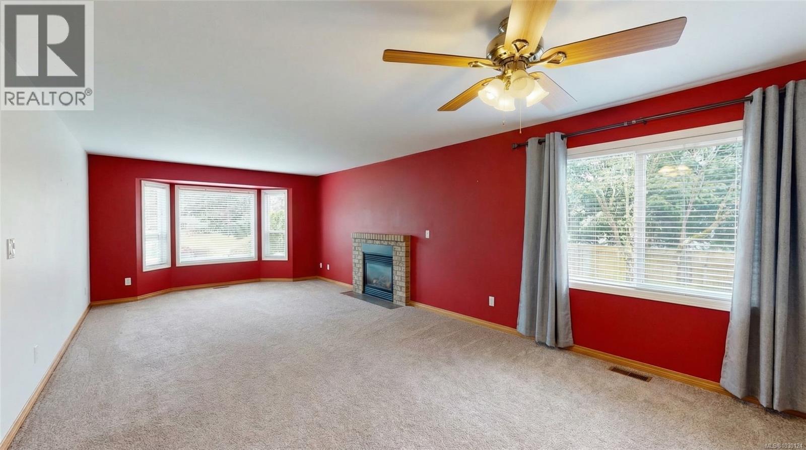 652 Ermineskin Ave - 3