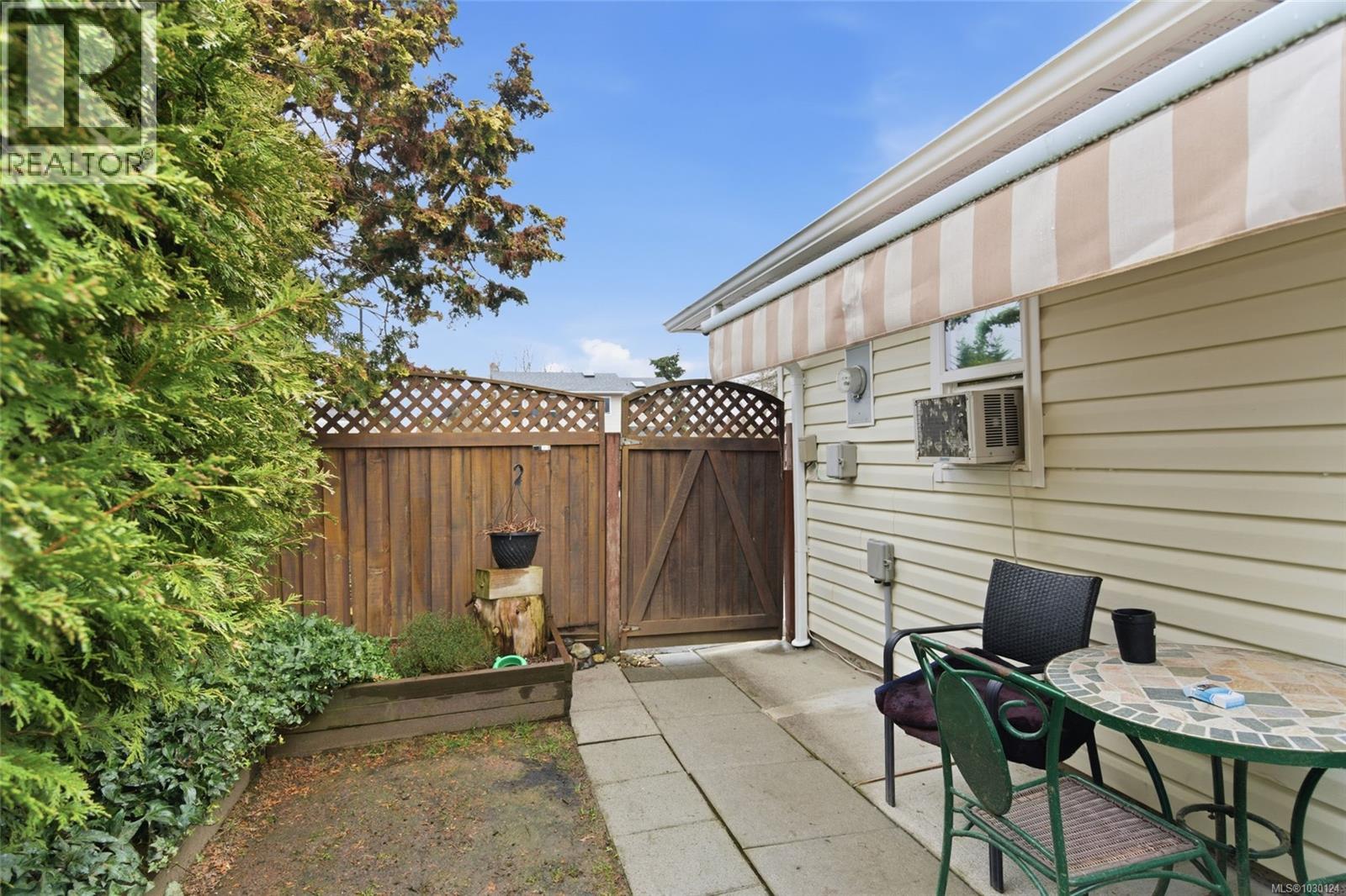 652 Ermineskin Ave - 35