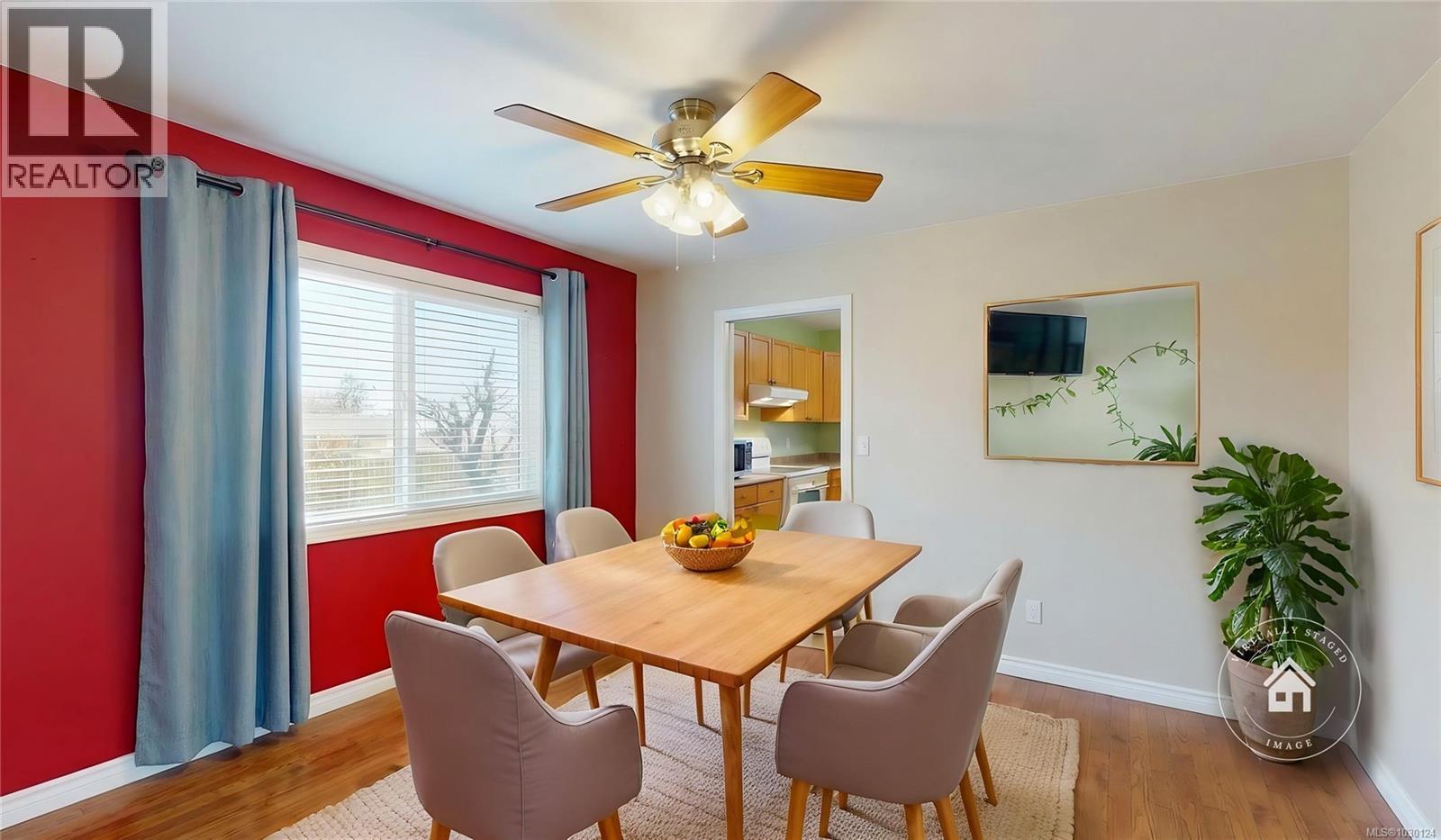 652 ERMINESKIN AVE - 4