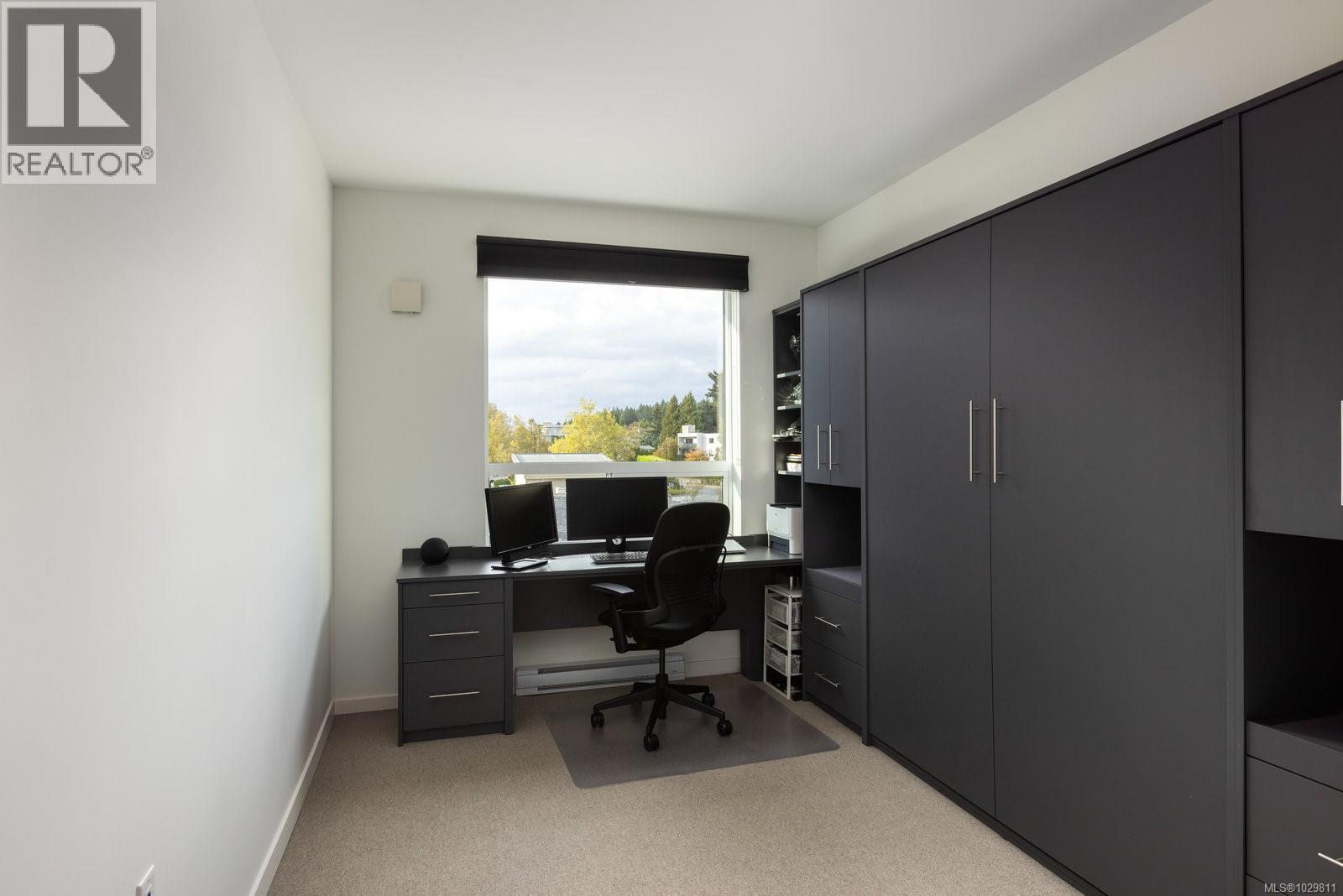 508 7162 West Saanich Road, Central Saanich