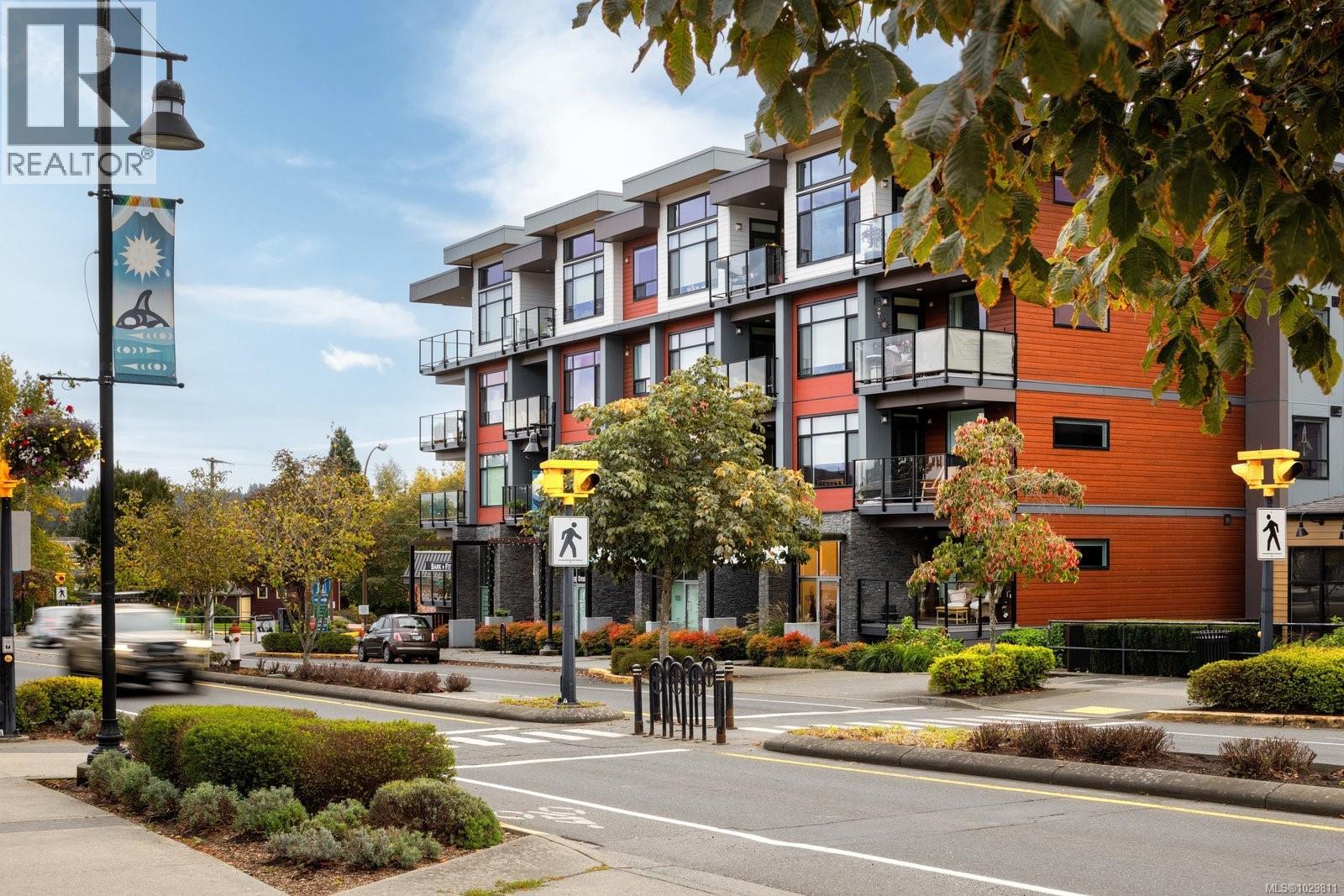 508 7162 West Saanich Road, Central Saanich