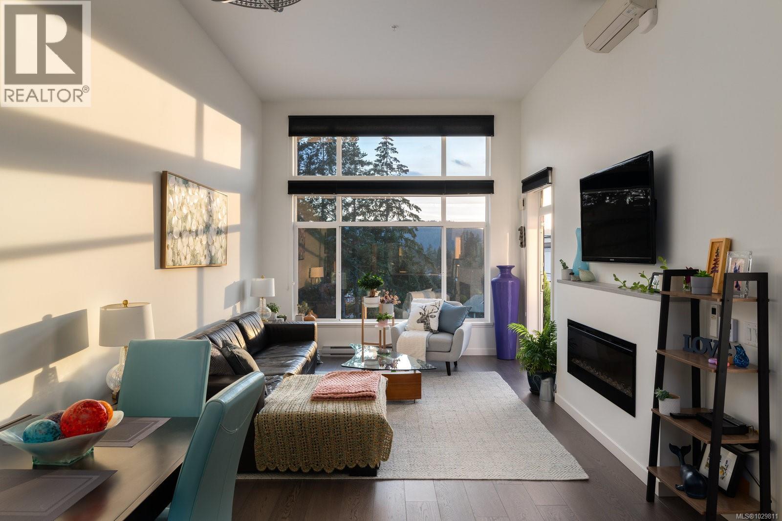 508 7162 West Saanich Road, Central Saanich