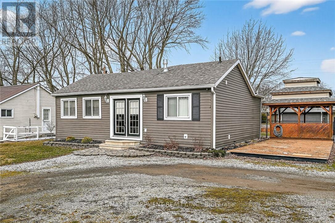 277 BLUE WATER PARKWAY