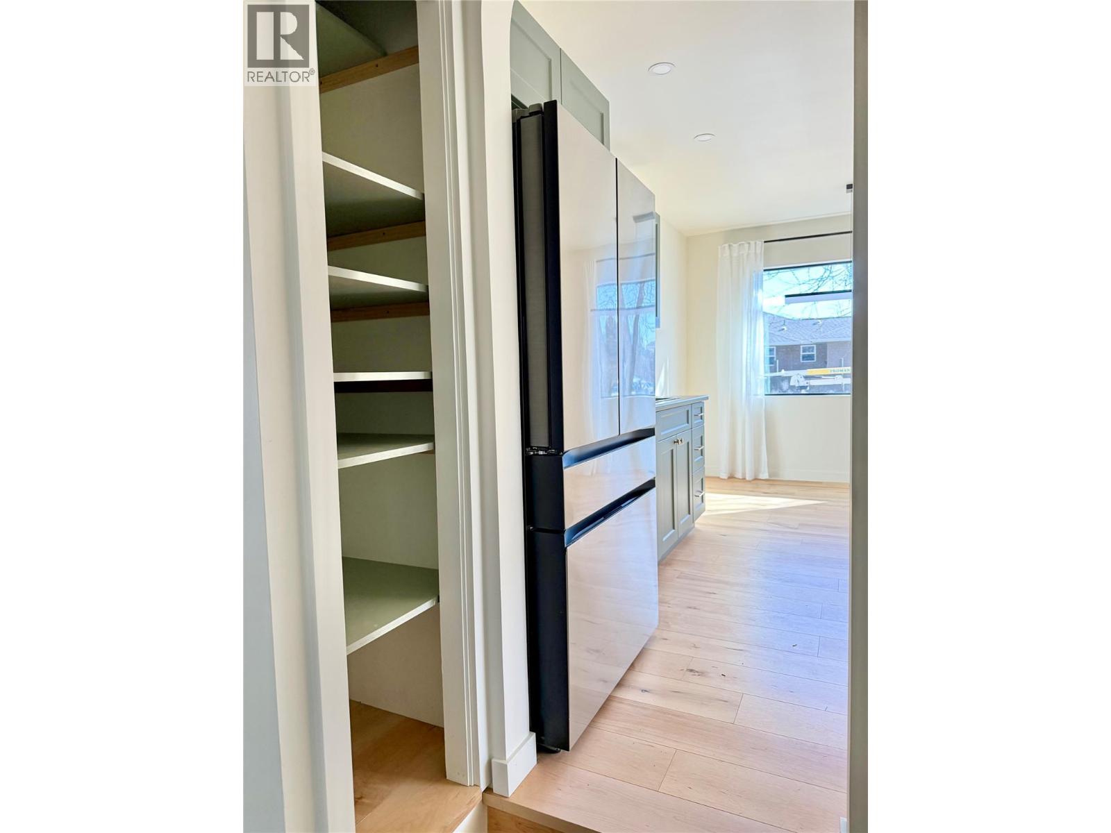 6295 COLLEGE ROAD - 11