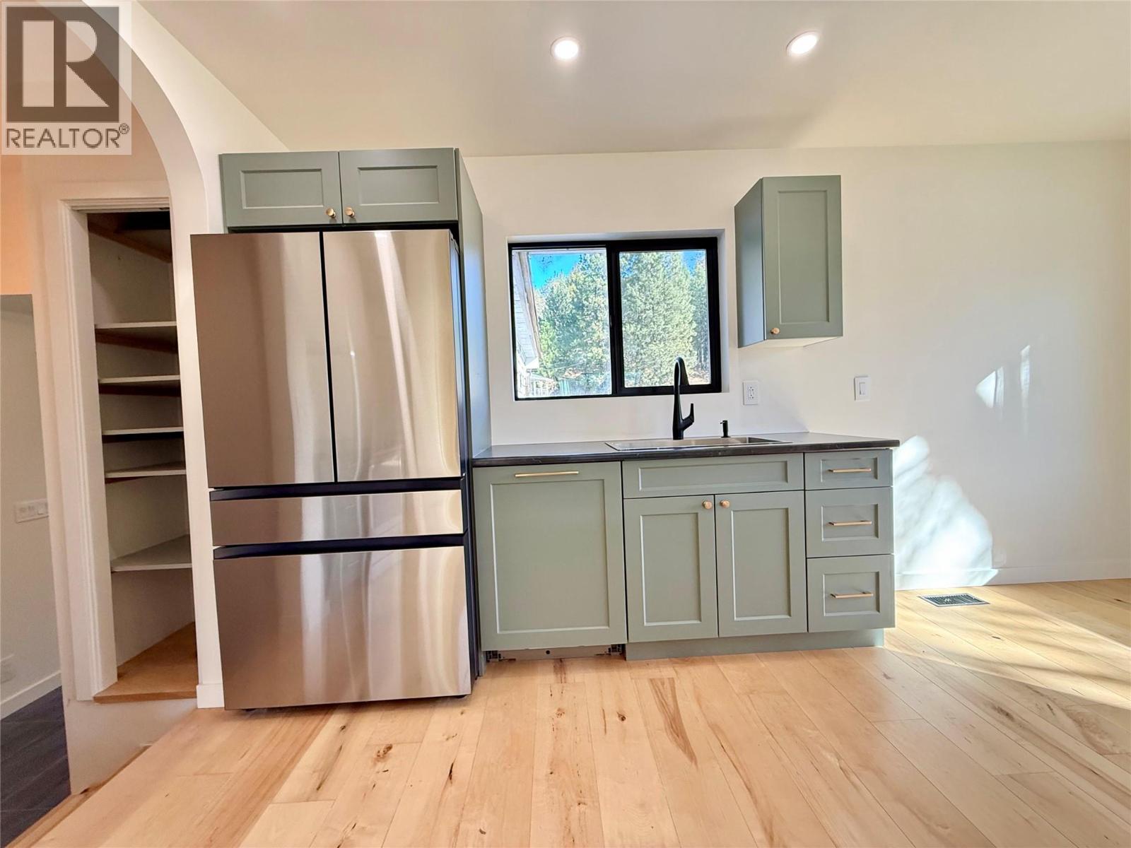 6295 COLLEGE ROAD - 8