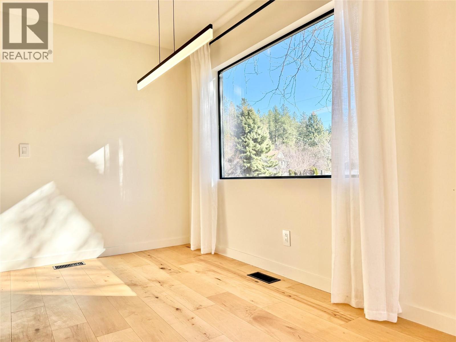 6295 COLLEGE ROAD - 14