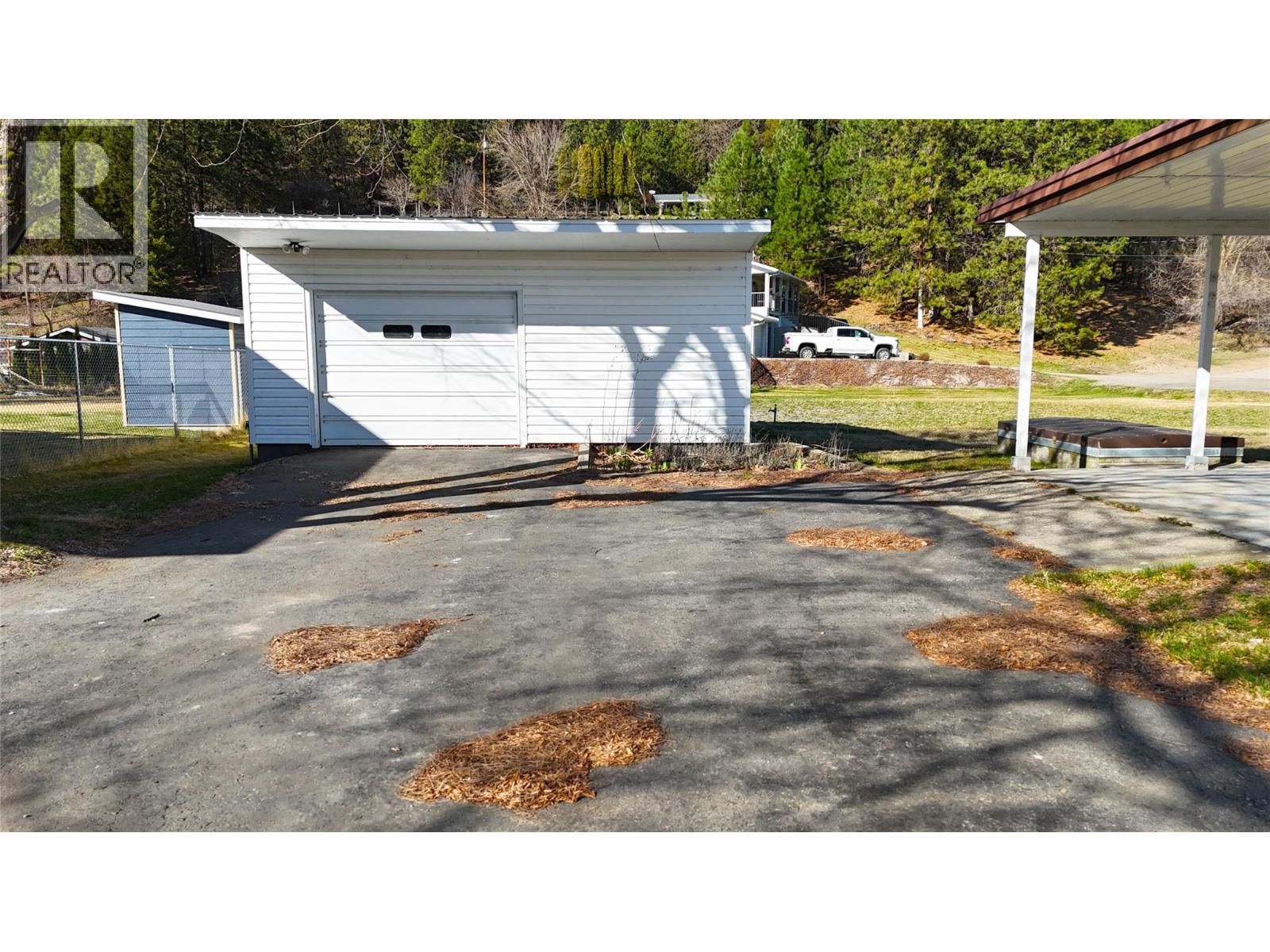 6295 COLLEGE ROAD - 41