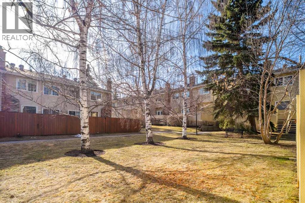 Single Family House for Sale in  Point Drive NW Point McKay Calgary 
