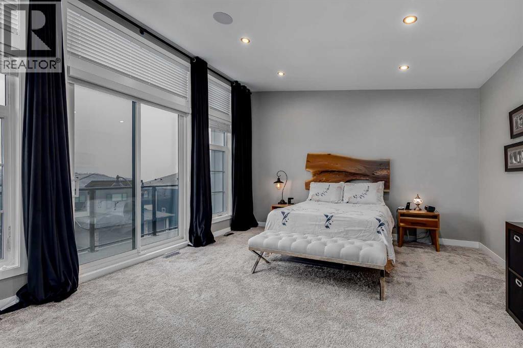 Single Family House for Sale in  Timberline Way SW Springbank Hill Calgary 