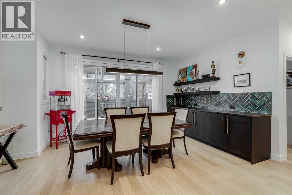 Single Family House for Sale in  Timberline Way SW Springbank Hill Calgary 