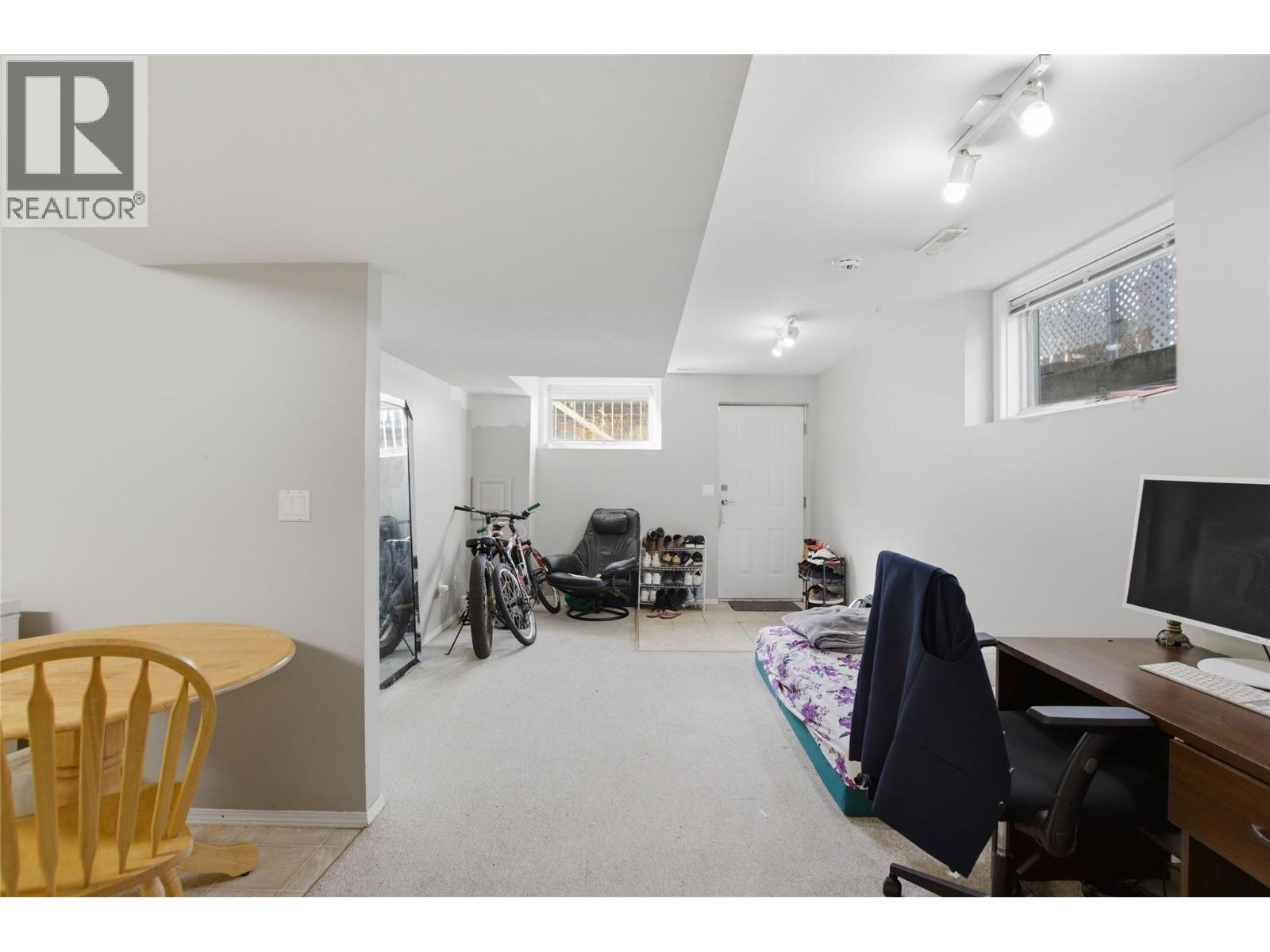 935 DOMINION Street, Kamloops