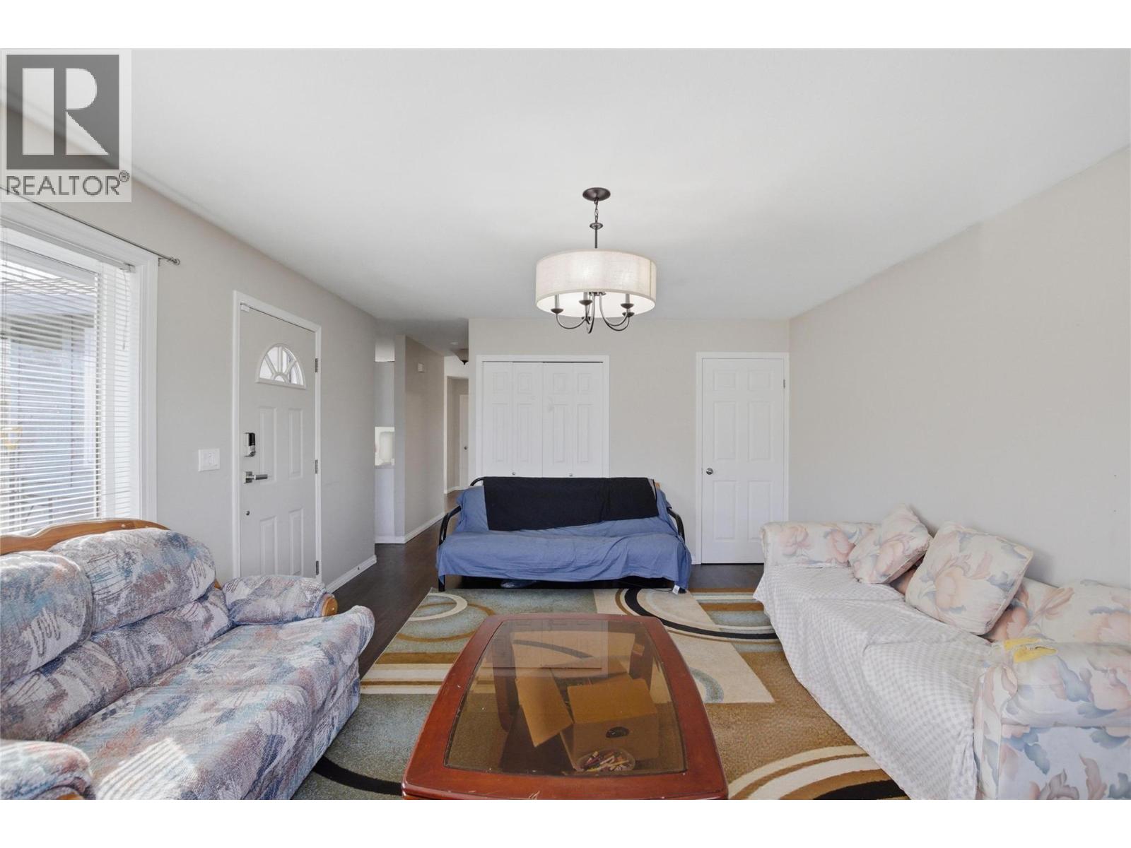 935 DOMINION Street, Kamloops