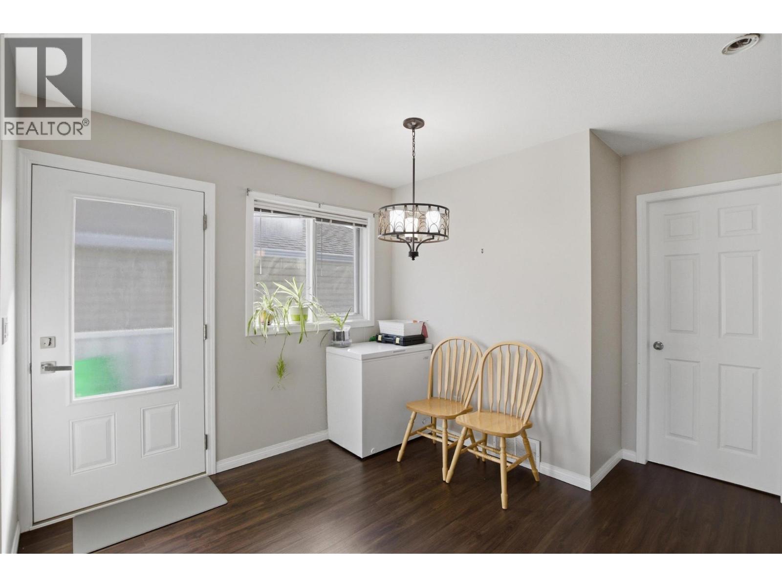 935 DOMINION Street, Kamloops