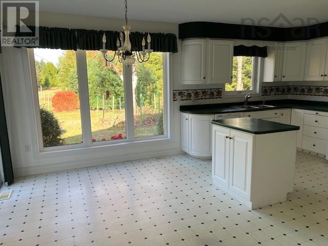 Property 34 of 40 of 521 Old Greenfield Road