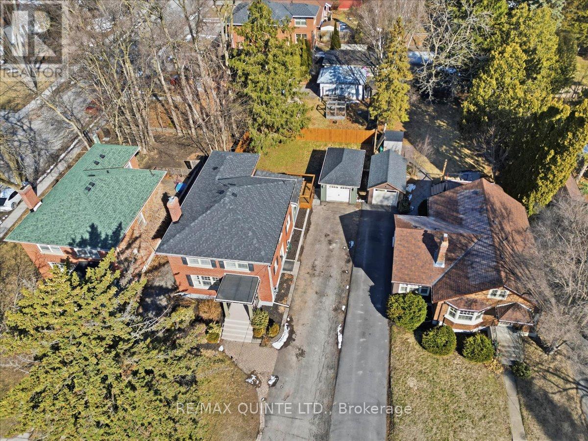 238 VICTORIA AVENUE — photo 44